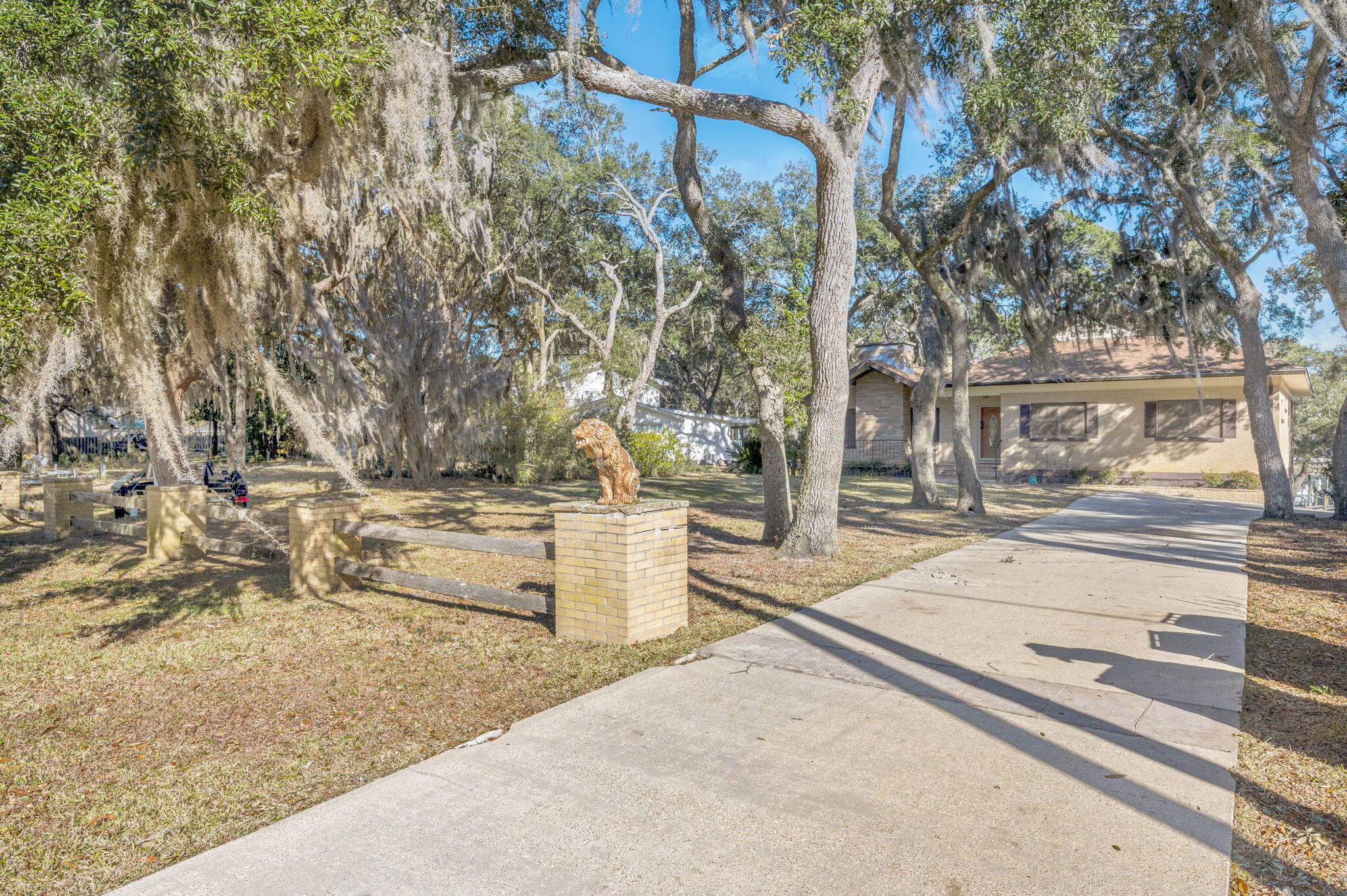 Poquito Bayou - Residential
