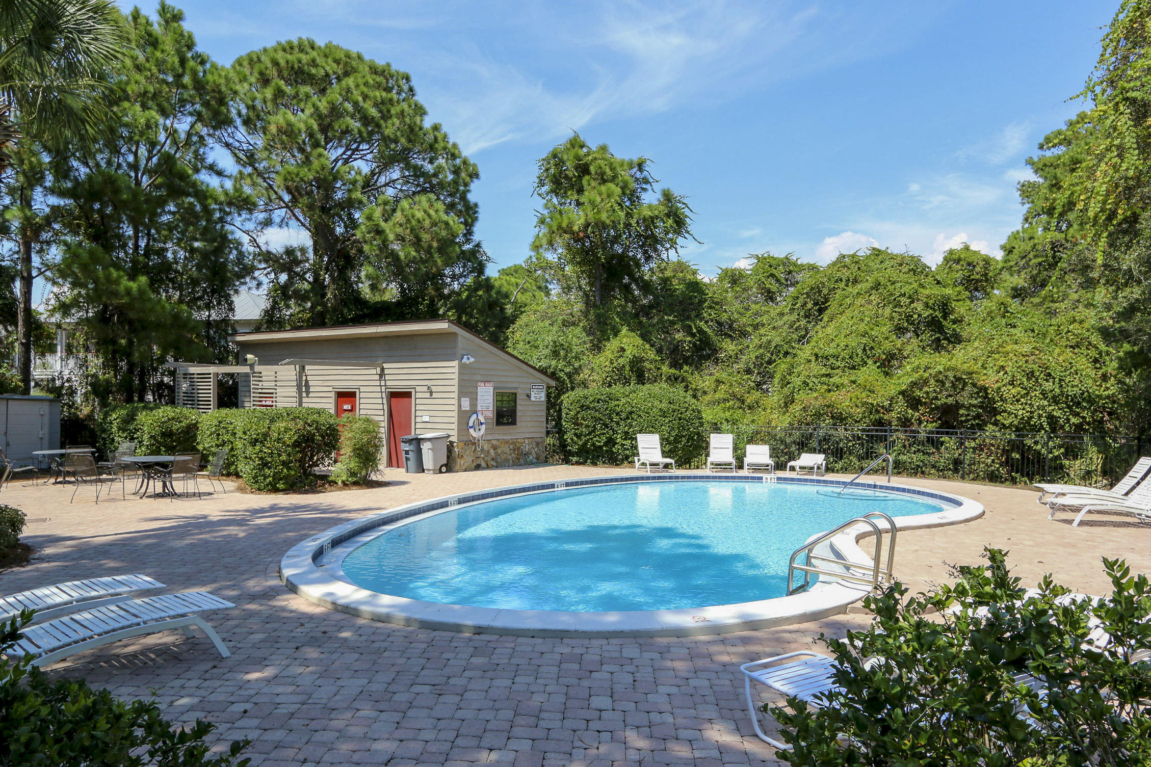 CASSINE GARDENS T/H PH 1 - Residential