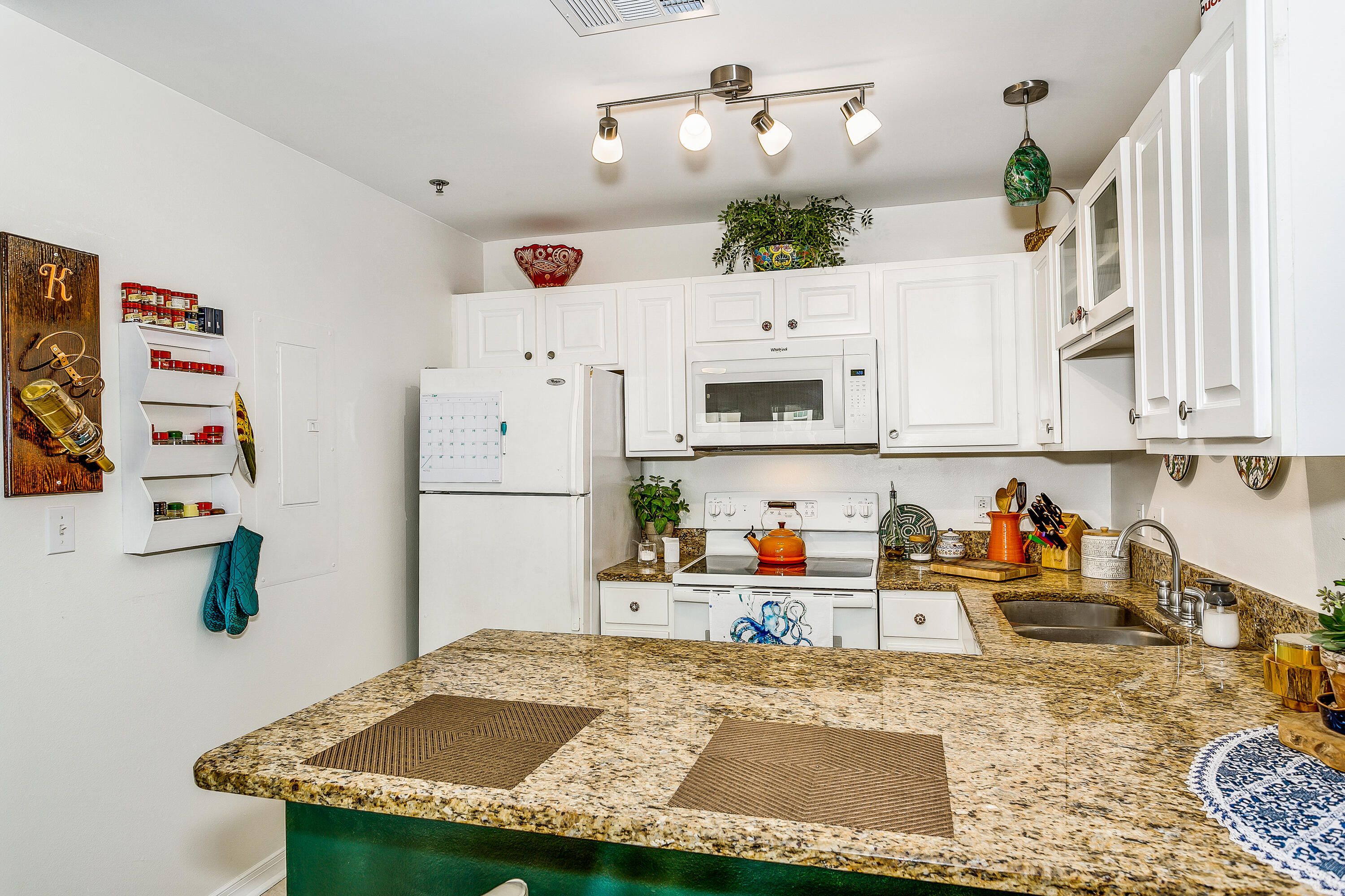 GRAND CARIBBEAN AT PERDIDO KEY - Residential