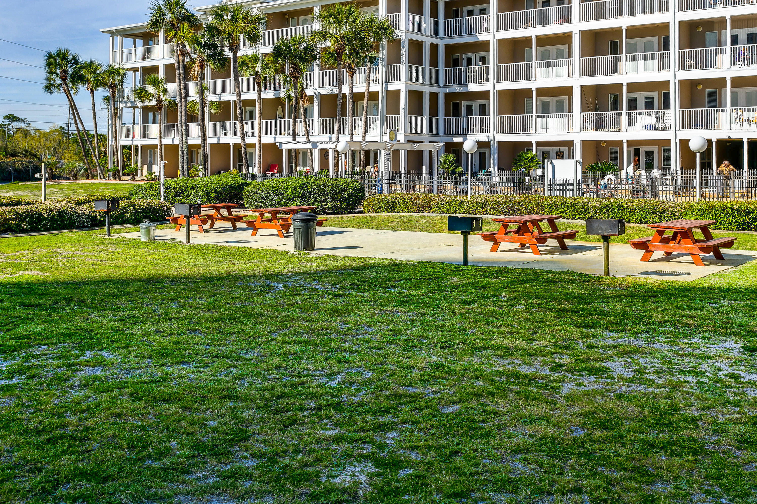 GRAND CARIBBEAN AT PERDIDO KEY - Residential