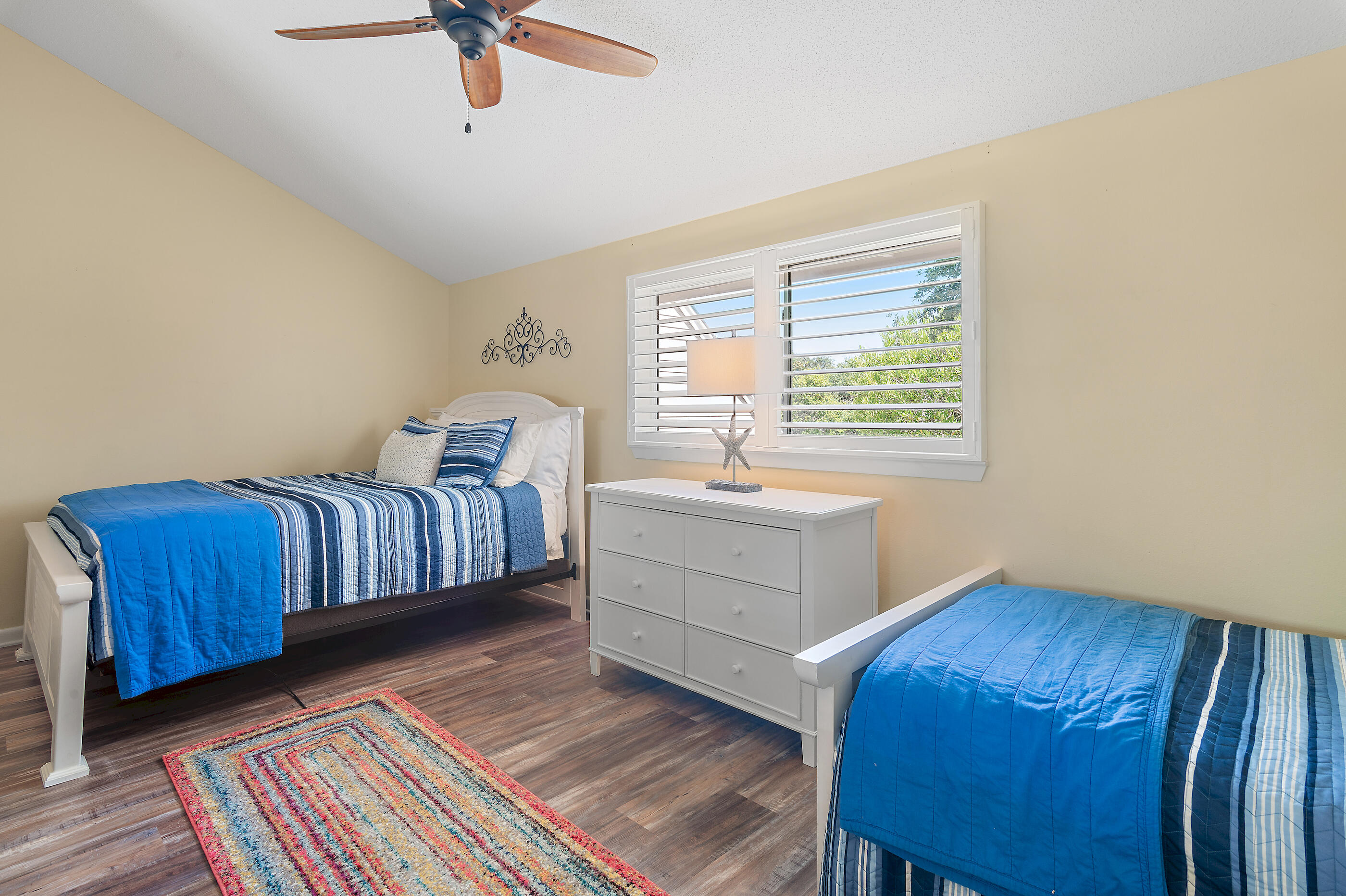 HIDDEN DUNES BEACH COTTAGES - Residential