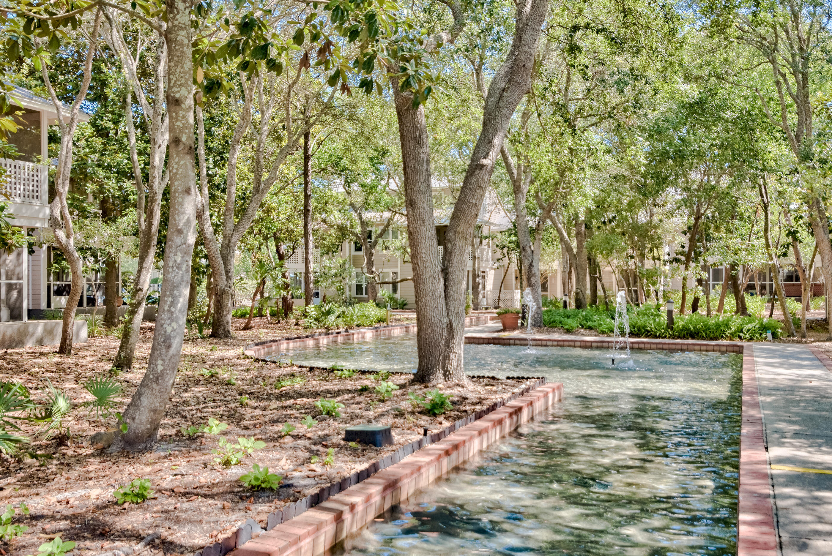 HIDDEN DUNES BEACH COTTAGES - Residential