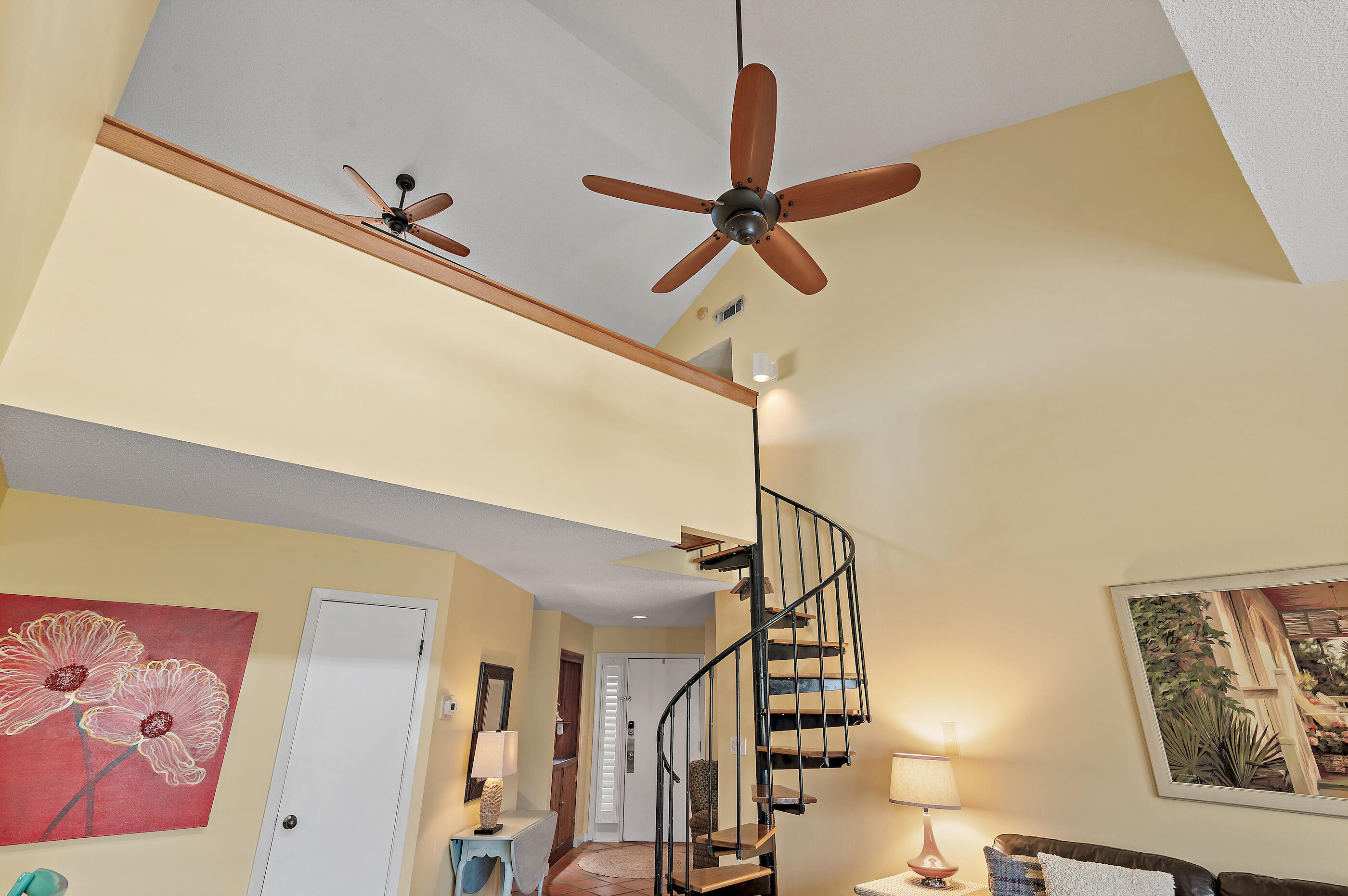 HIDDEN DUNES BEACH COTTAGES - Residential