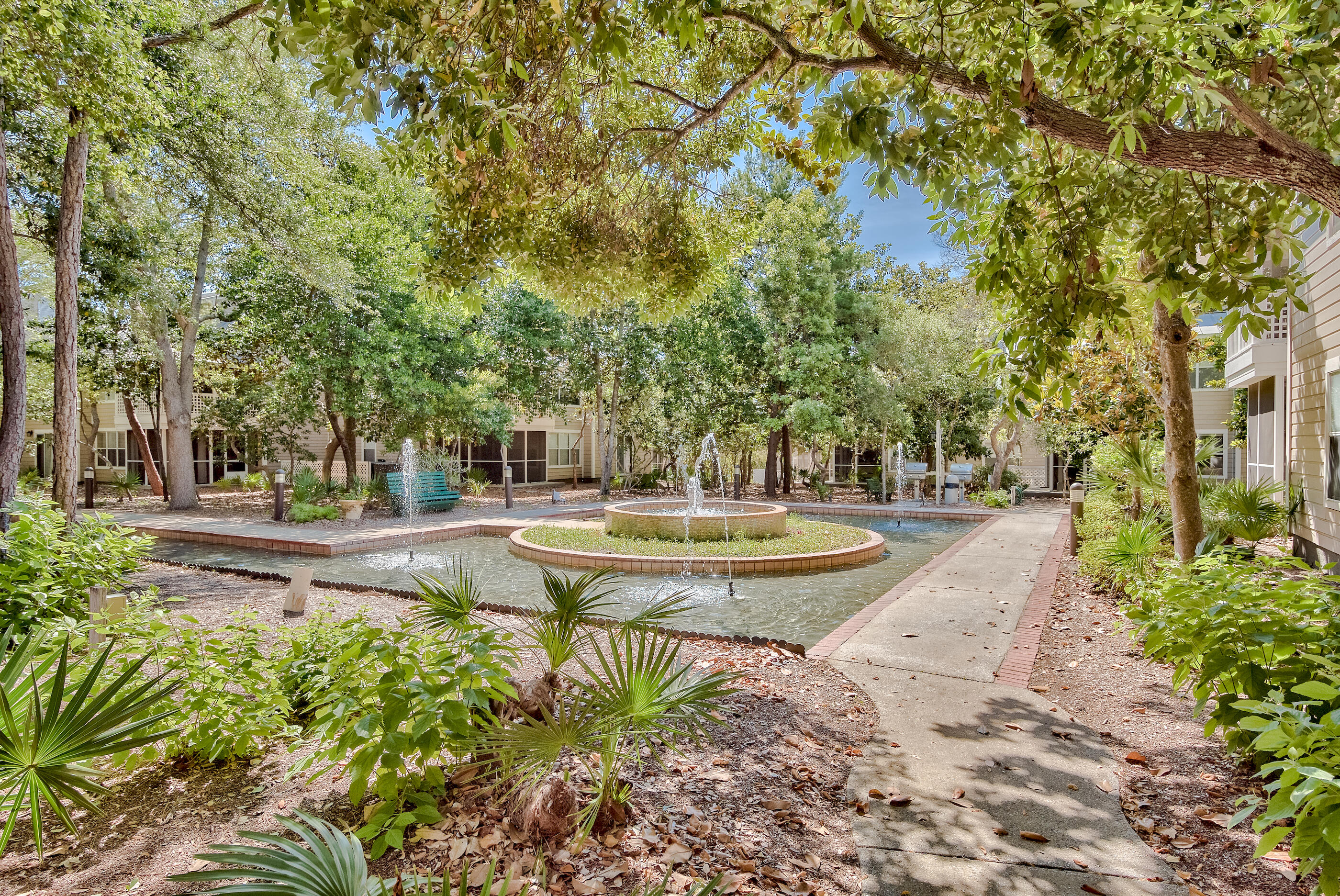 HIDDEN DUNES BEACH COTTAGES - Residential