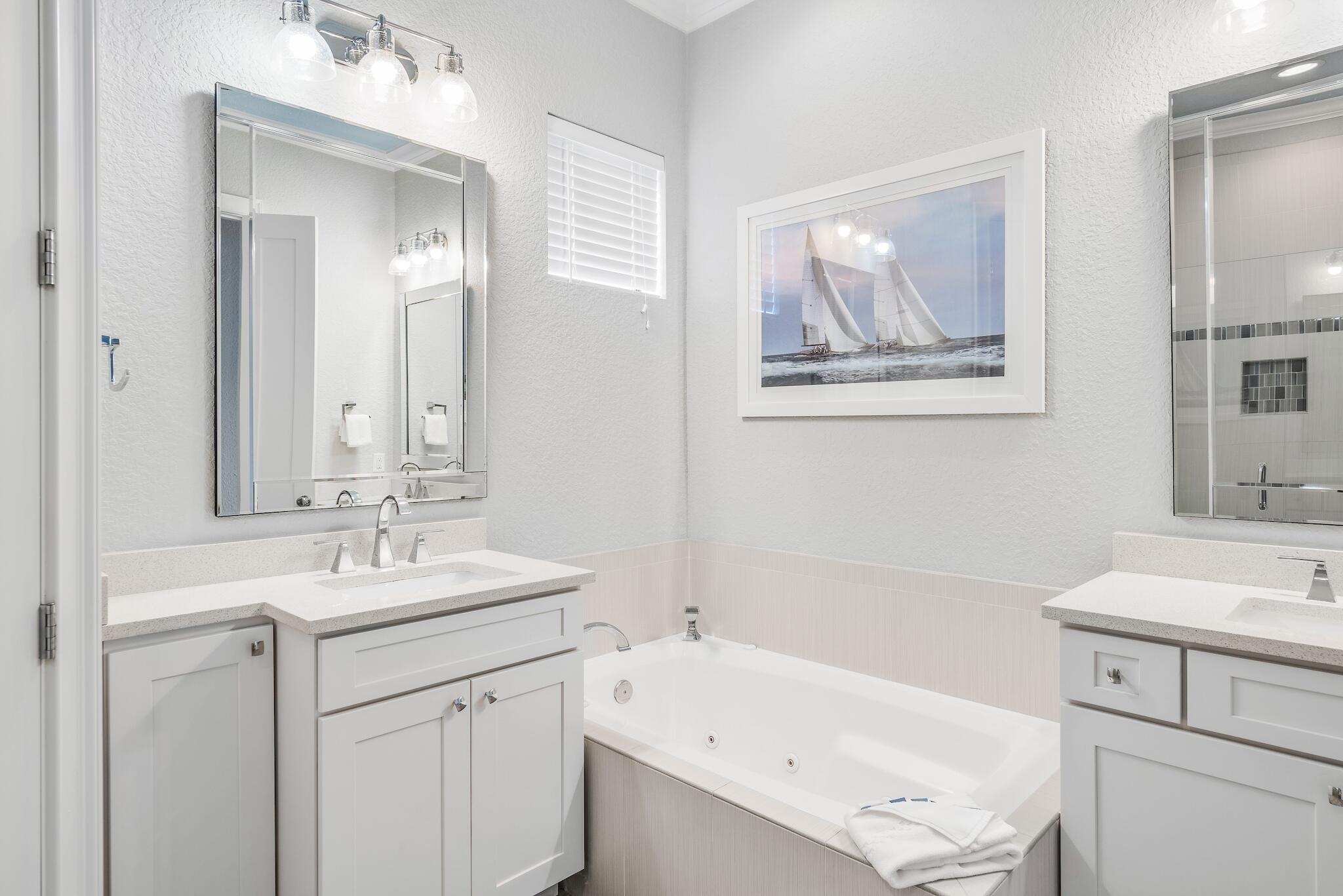 VILLA LAGO - Residential