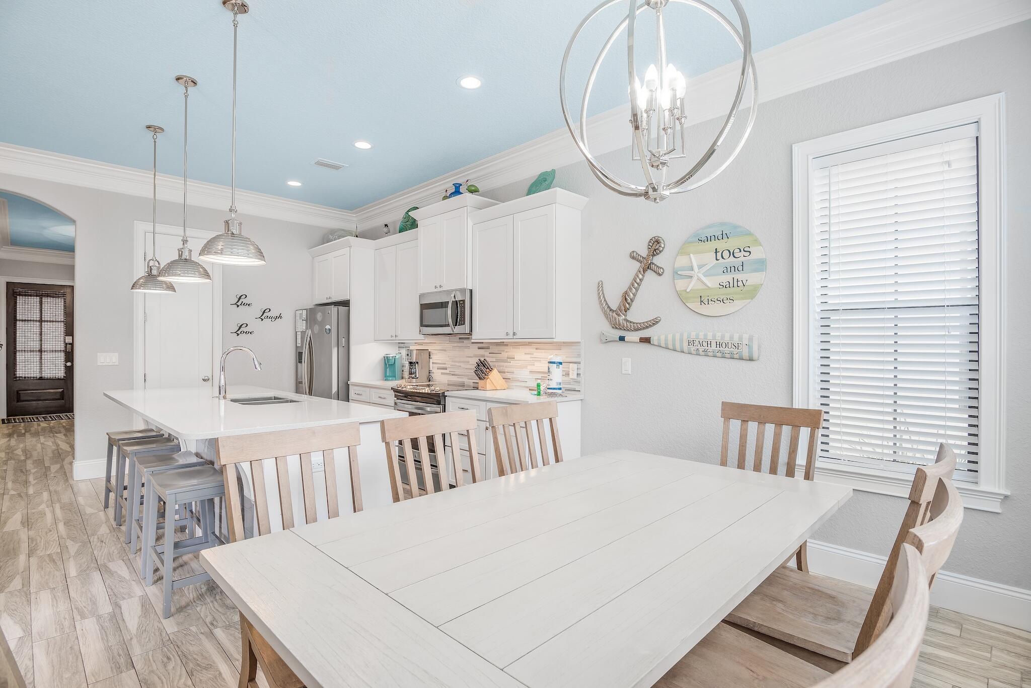 VILLA LAGO - Residential