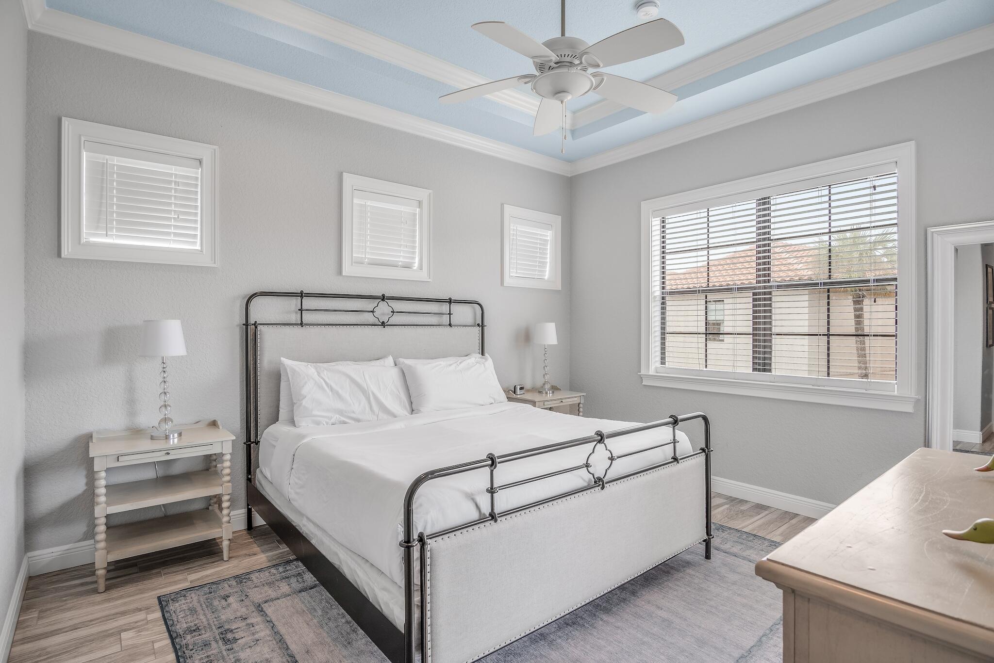 VILLA LAGO - Residential