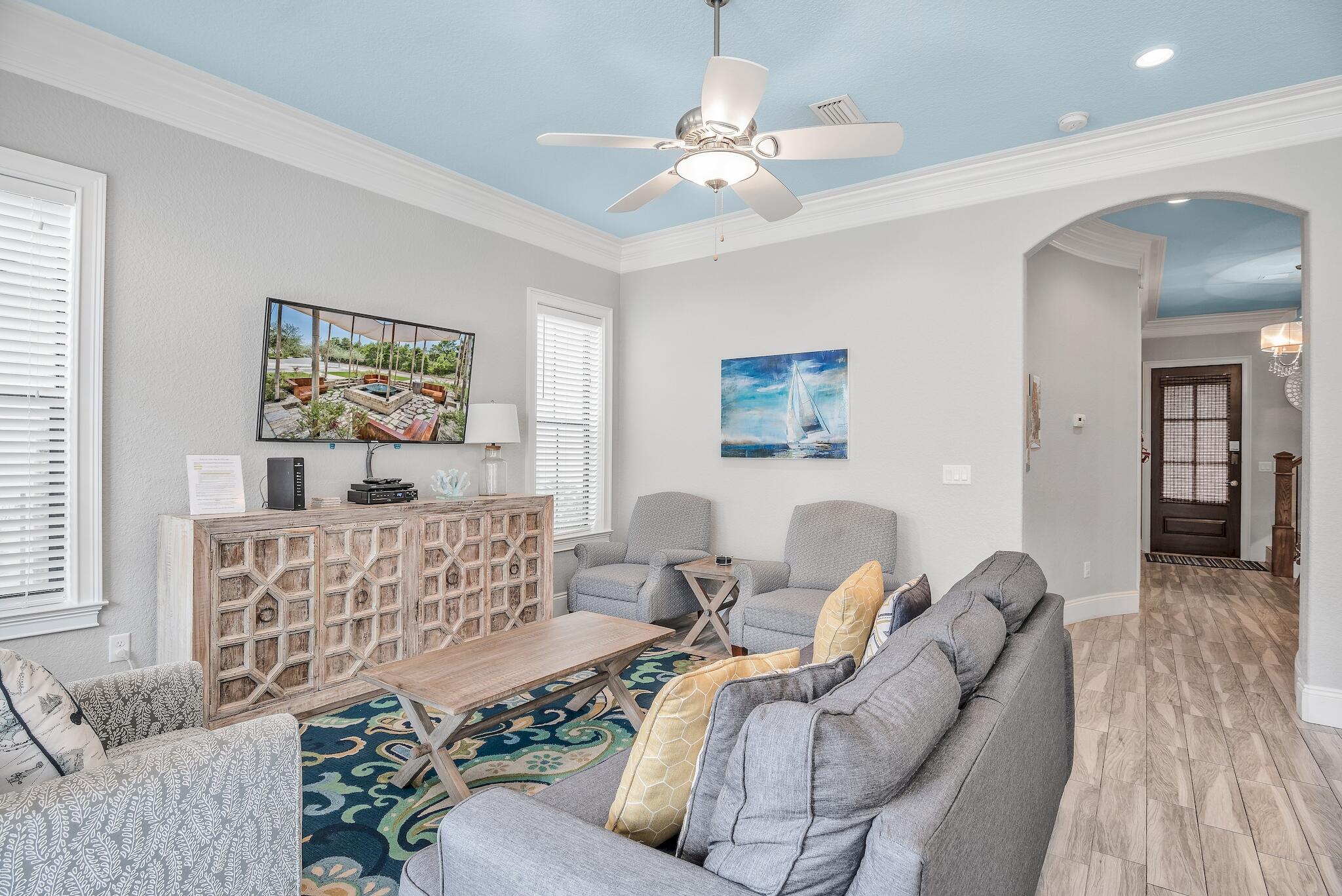 VILLA LAGO - Residential