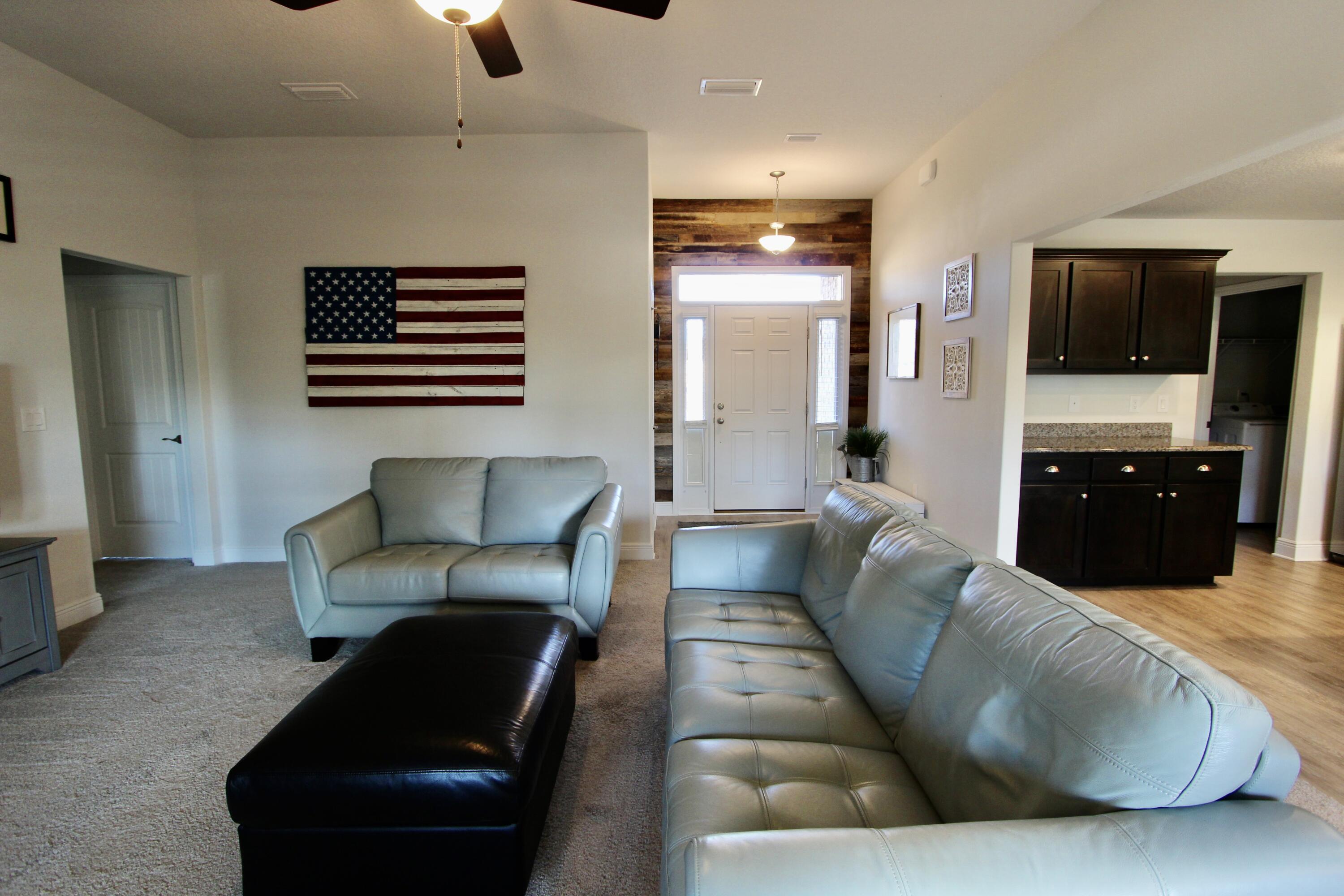 CHARLESTON PLACE - Residential