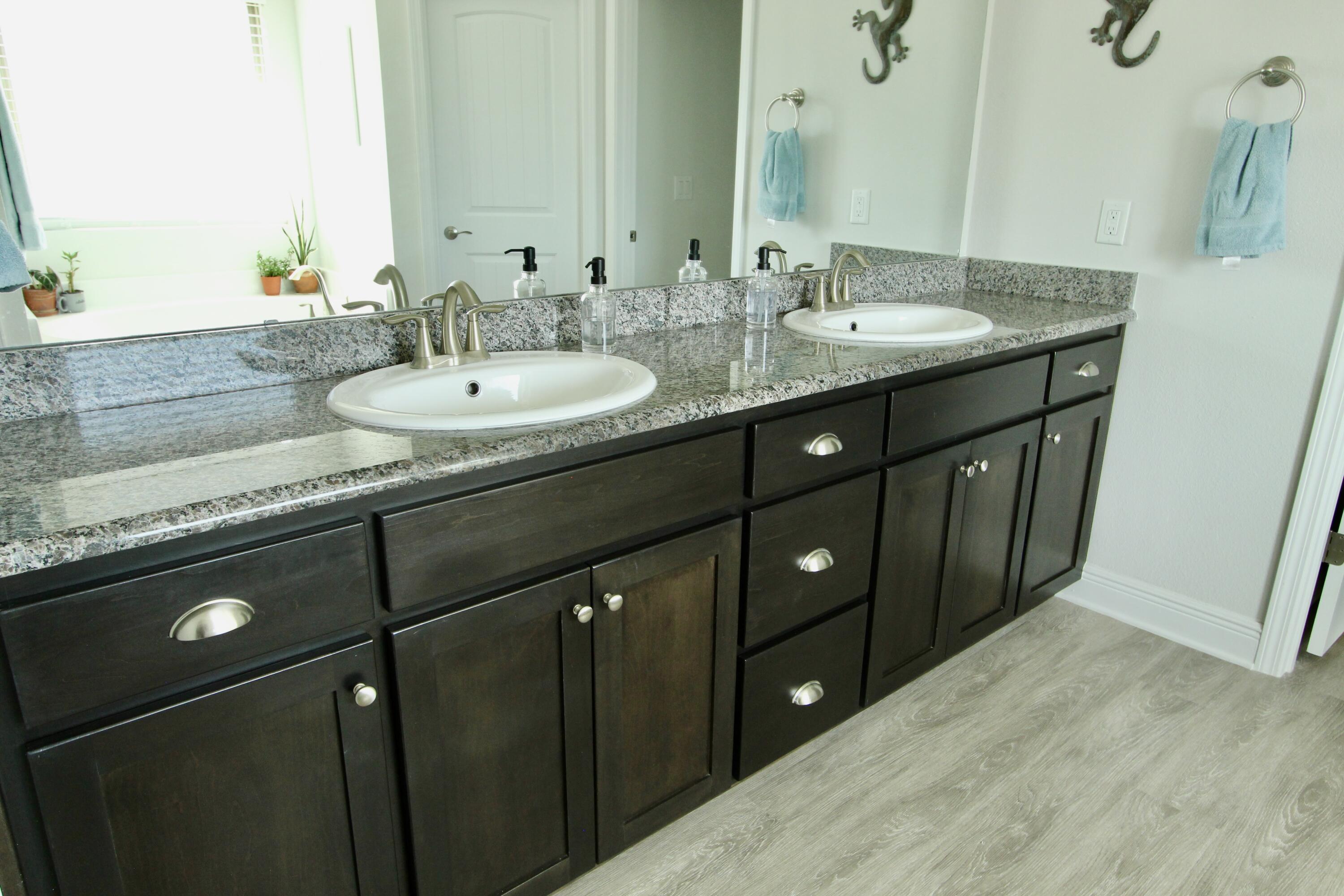 CHARLESTON PLACE - Residential