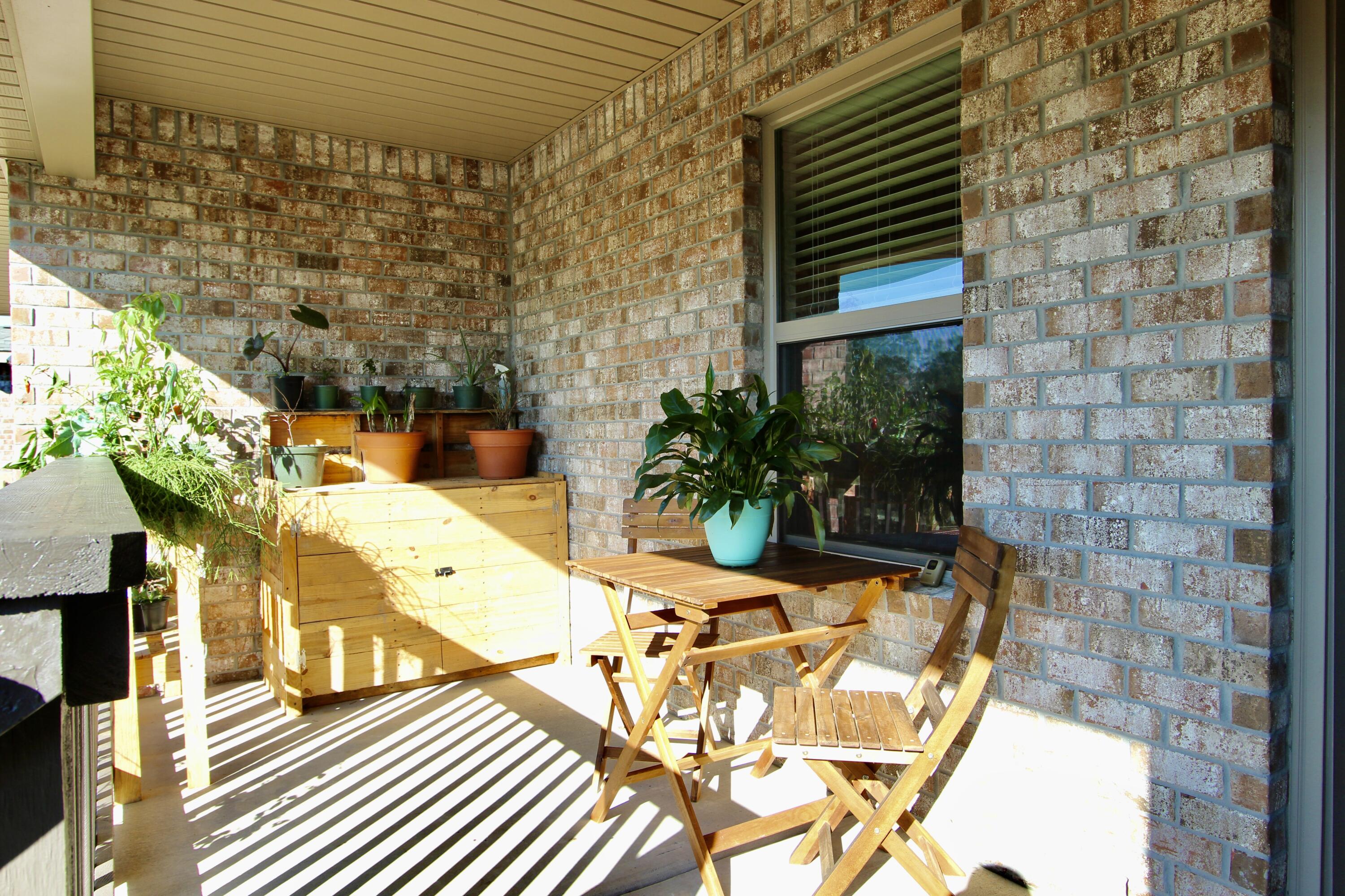 CHARLESTON PLACE - Residential