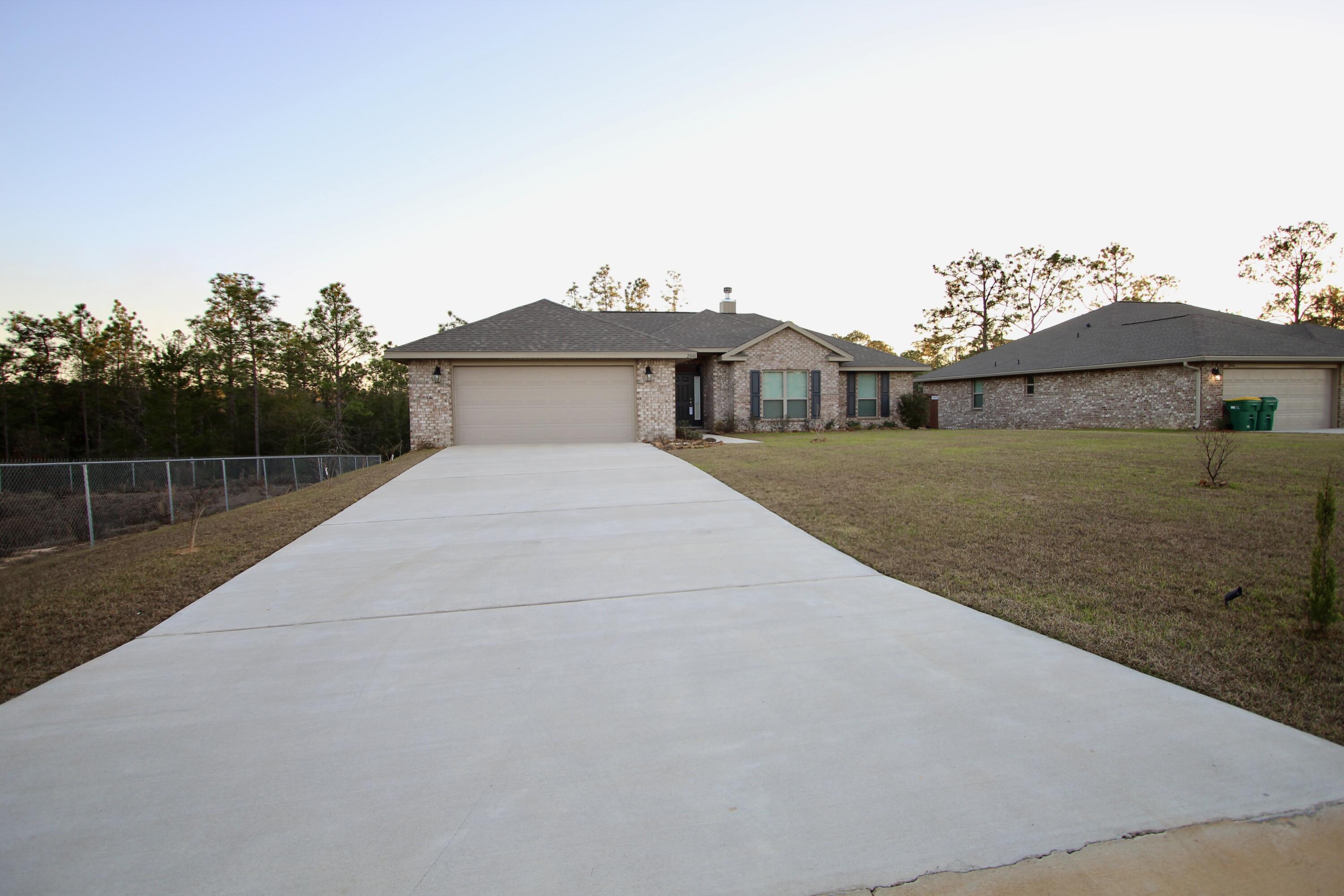 CHARLESTON PLACE - Residential