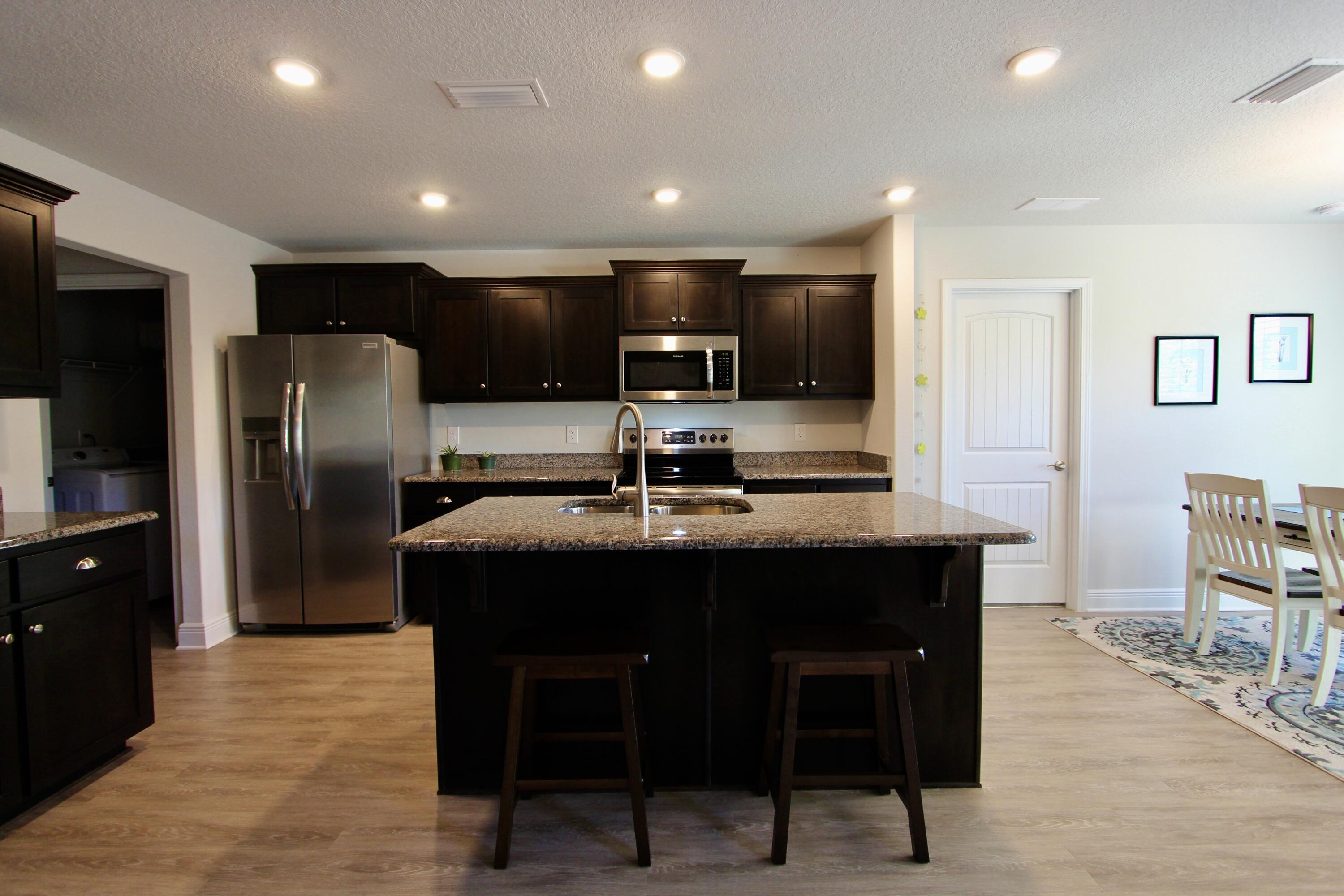 CHARLESTON PLACE - Residential