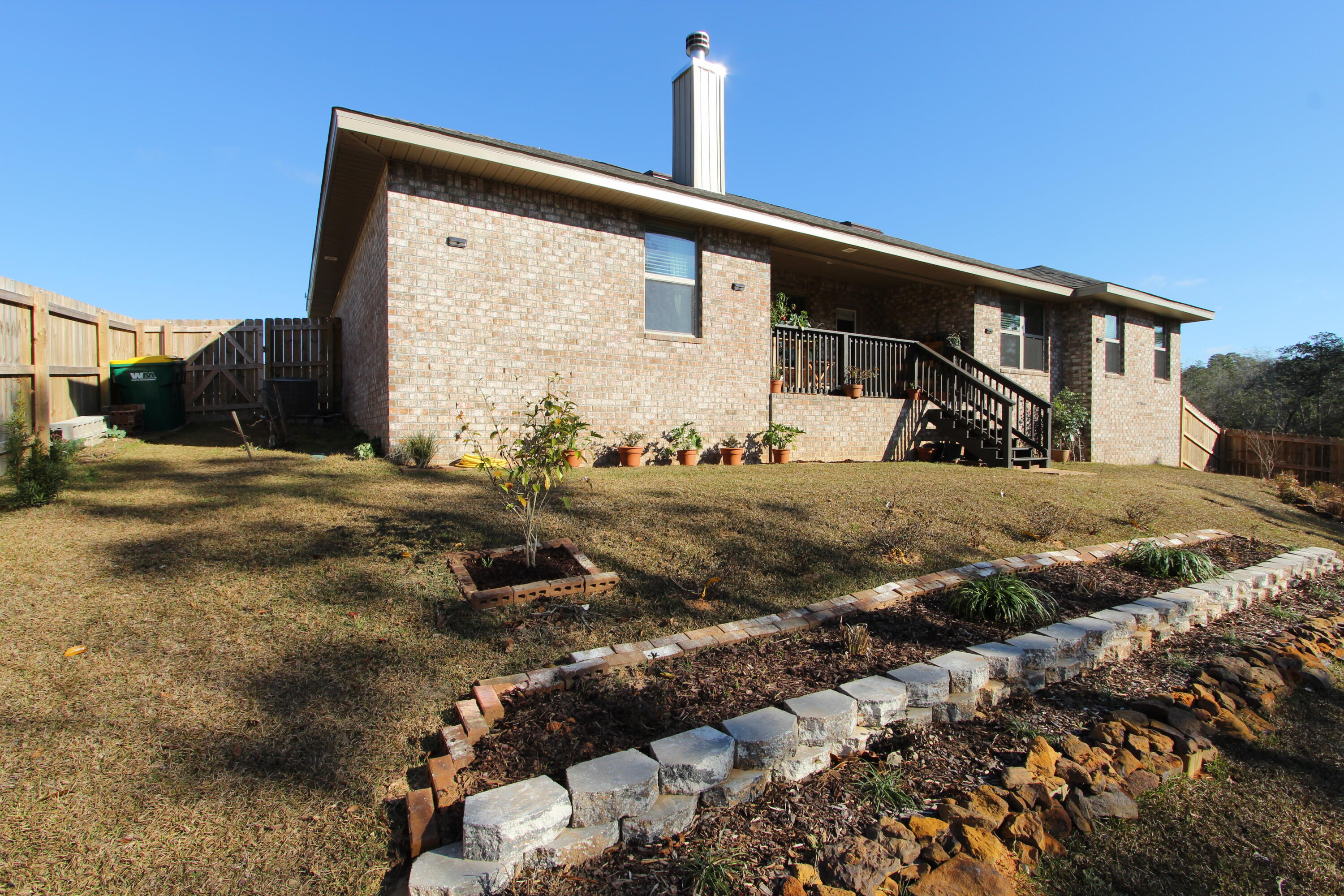 CHARLESTON PLACE - Residential