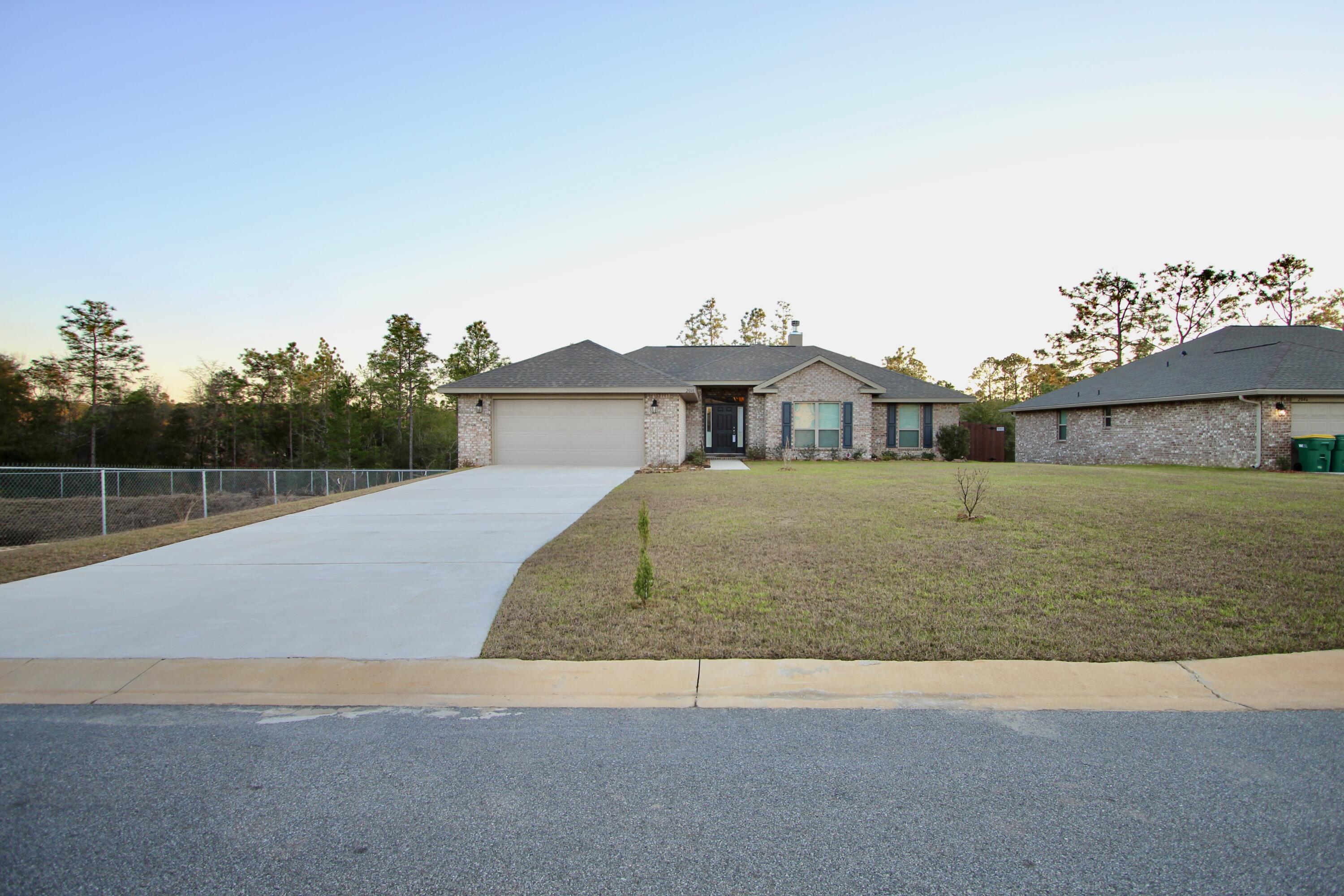 CHARLESTON PLACE - Residential