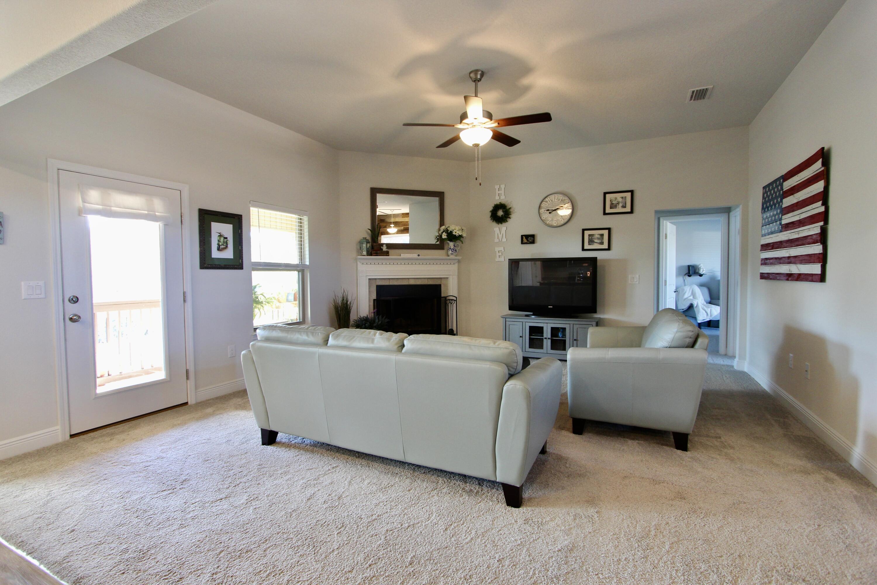 CHARLESTON PLACE - Residential