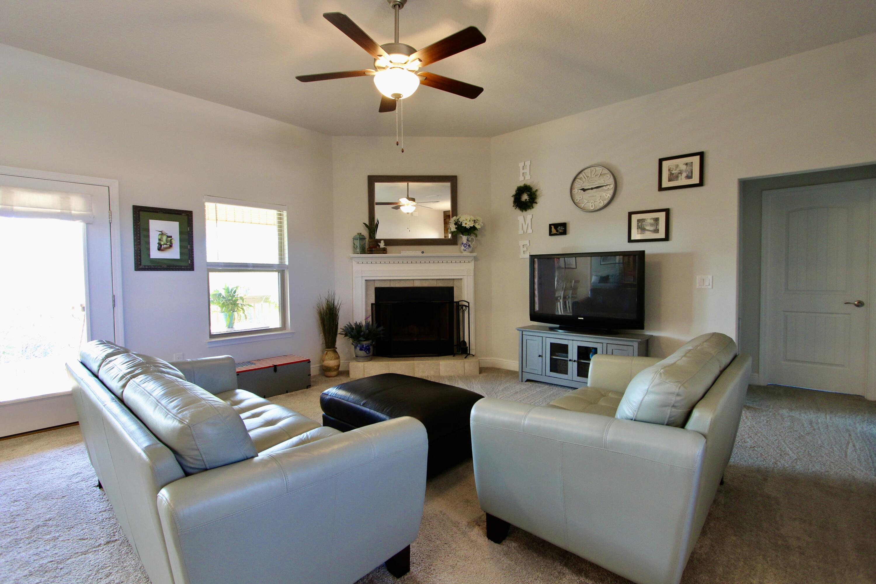 CHARLESTON PLACE - Residential