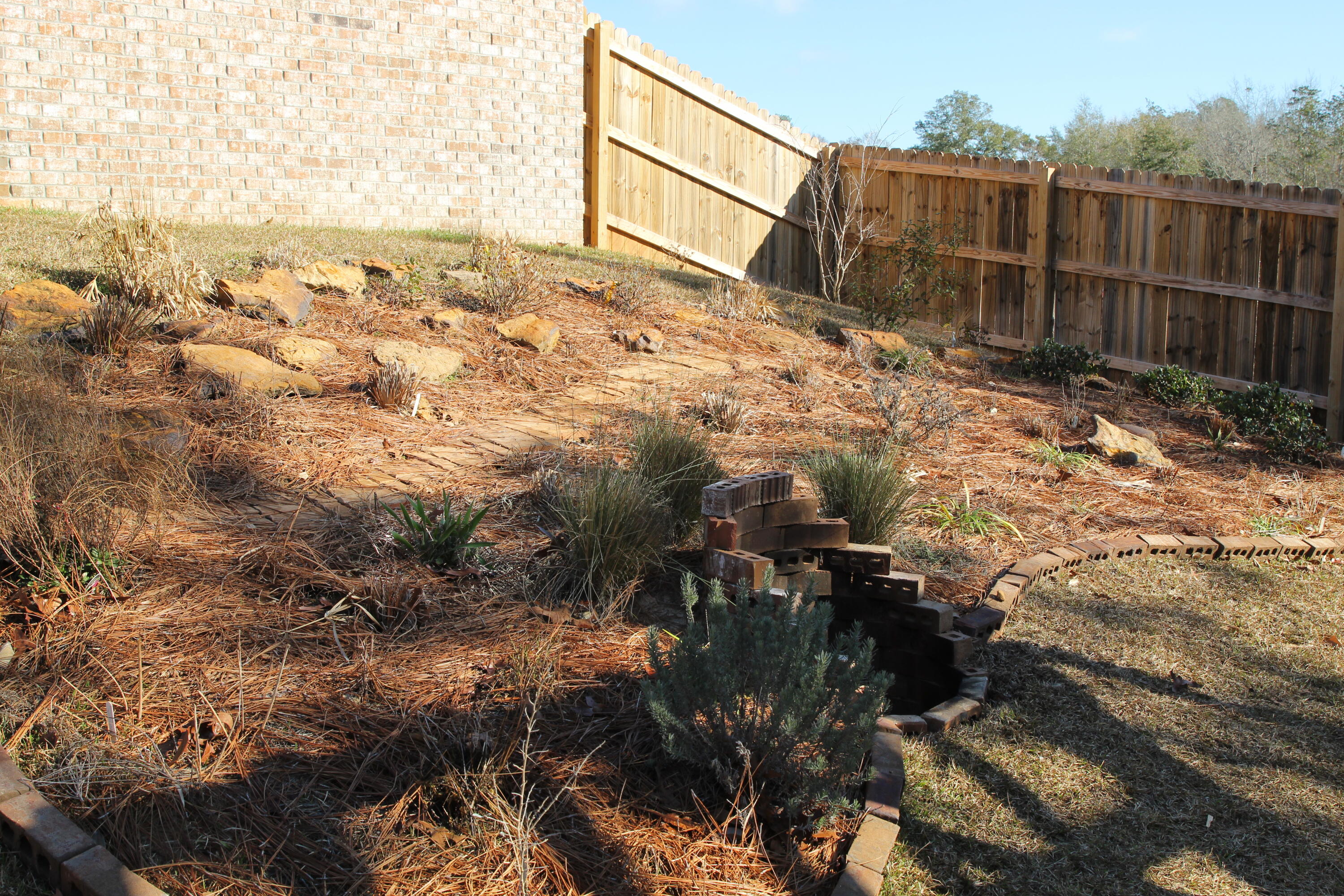 CHARLESTON PLACE - Residential