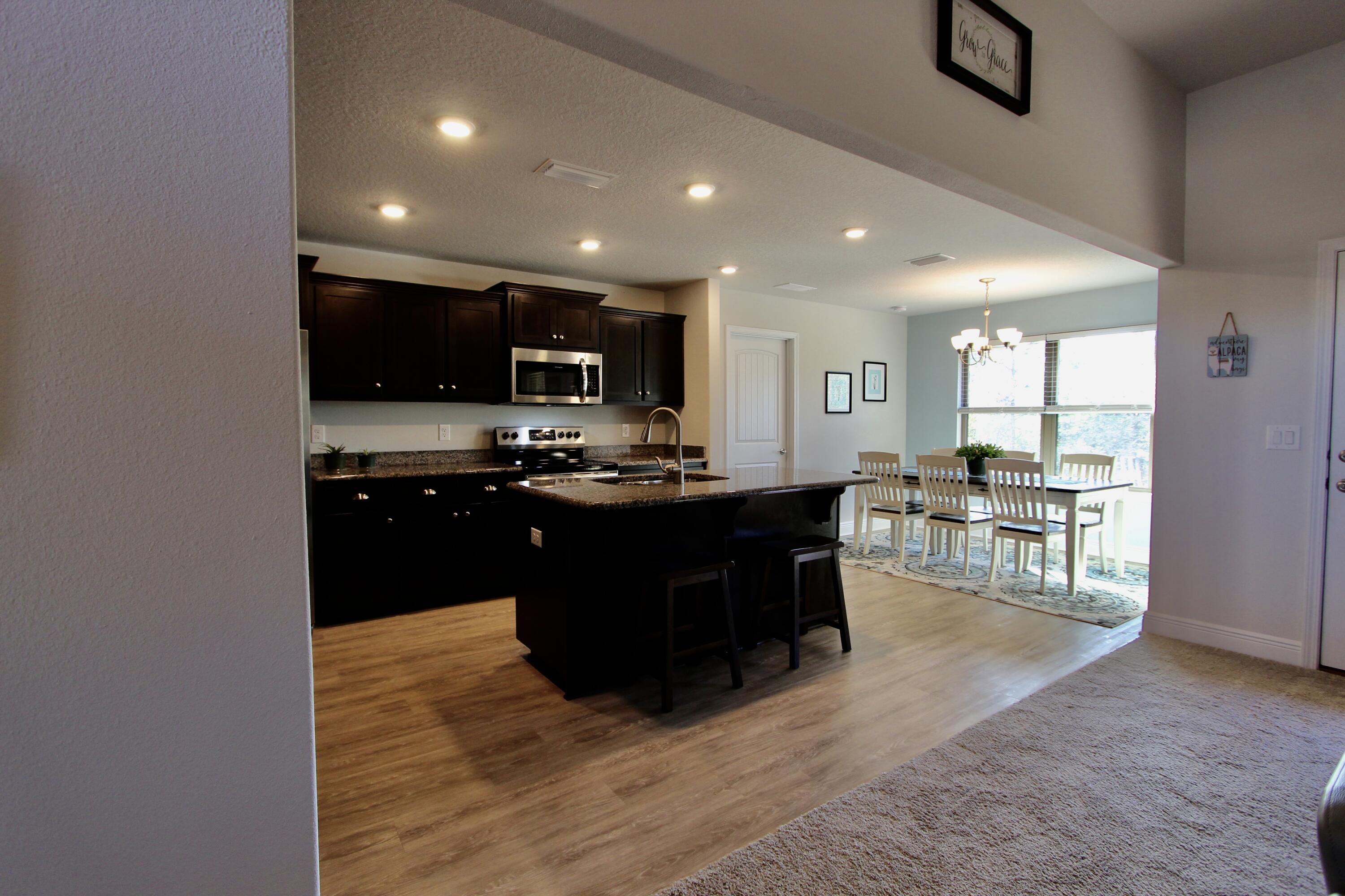 CHARLESTON PLACE - Residential