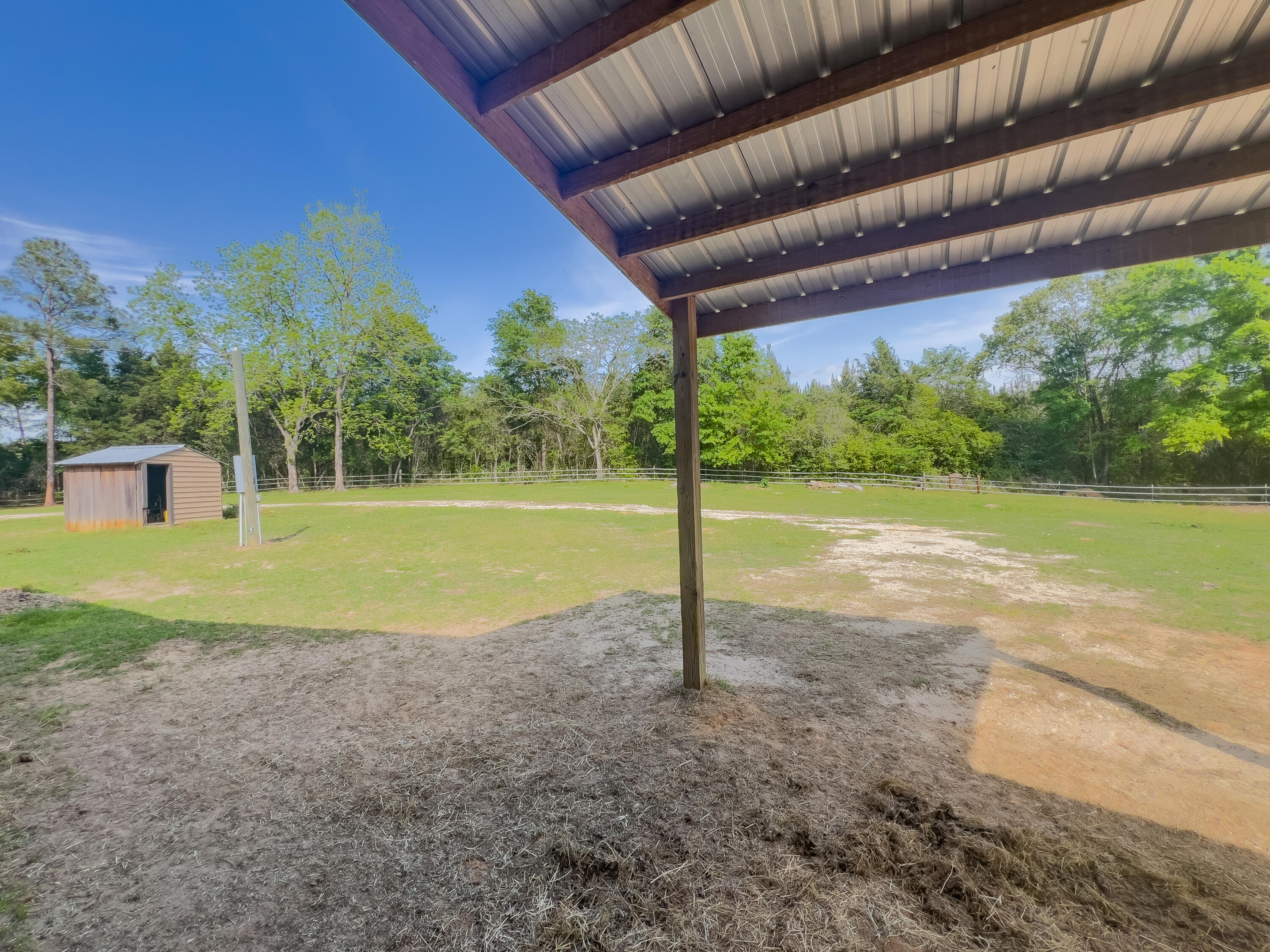 METES & BOUNDS - Residential Lease