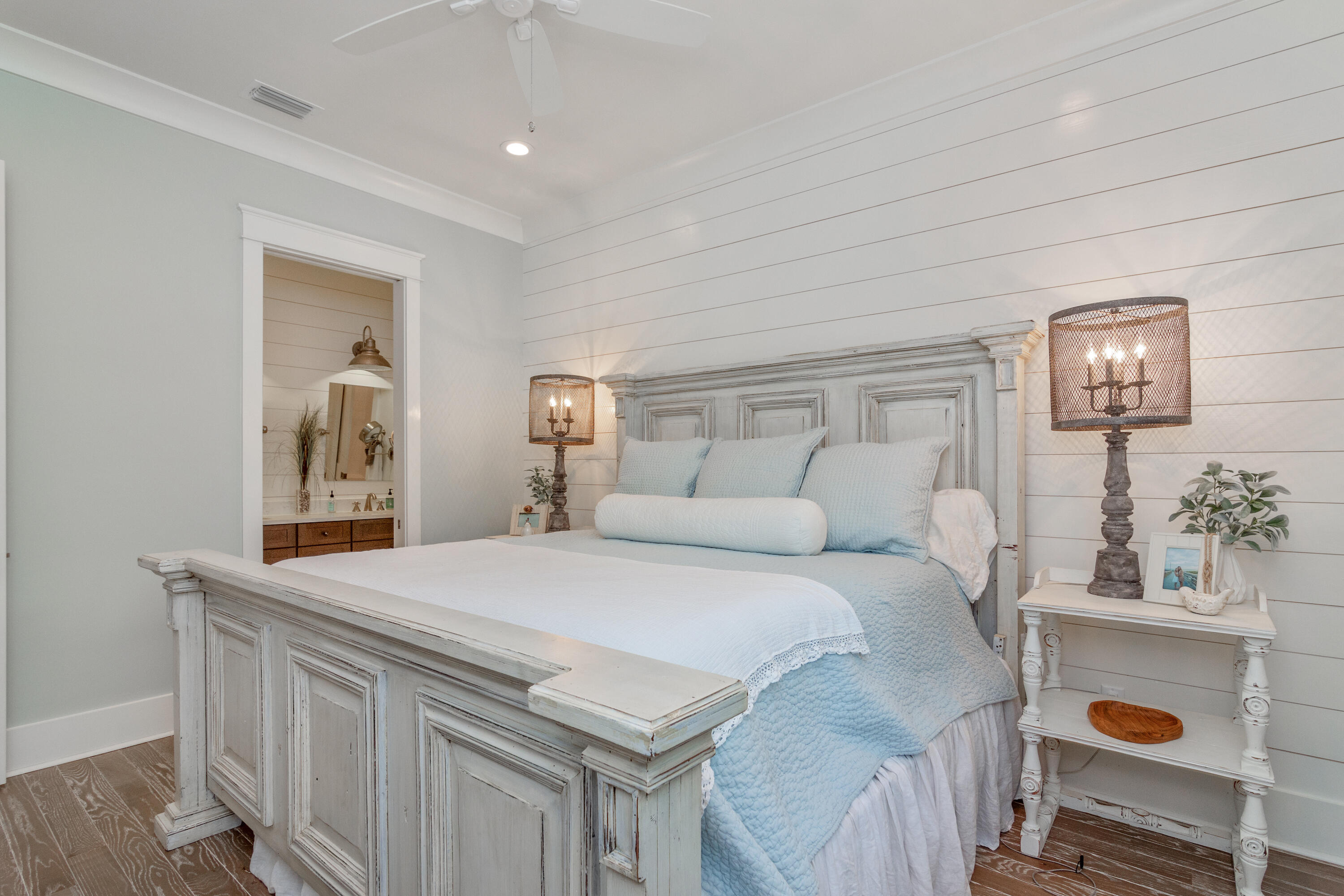 WHITES GULFVIEW ESTATES 2ND ADDN - Residential