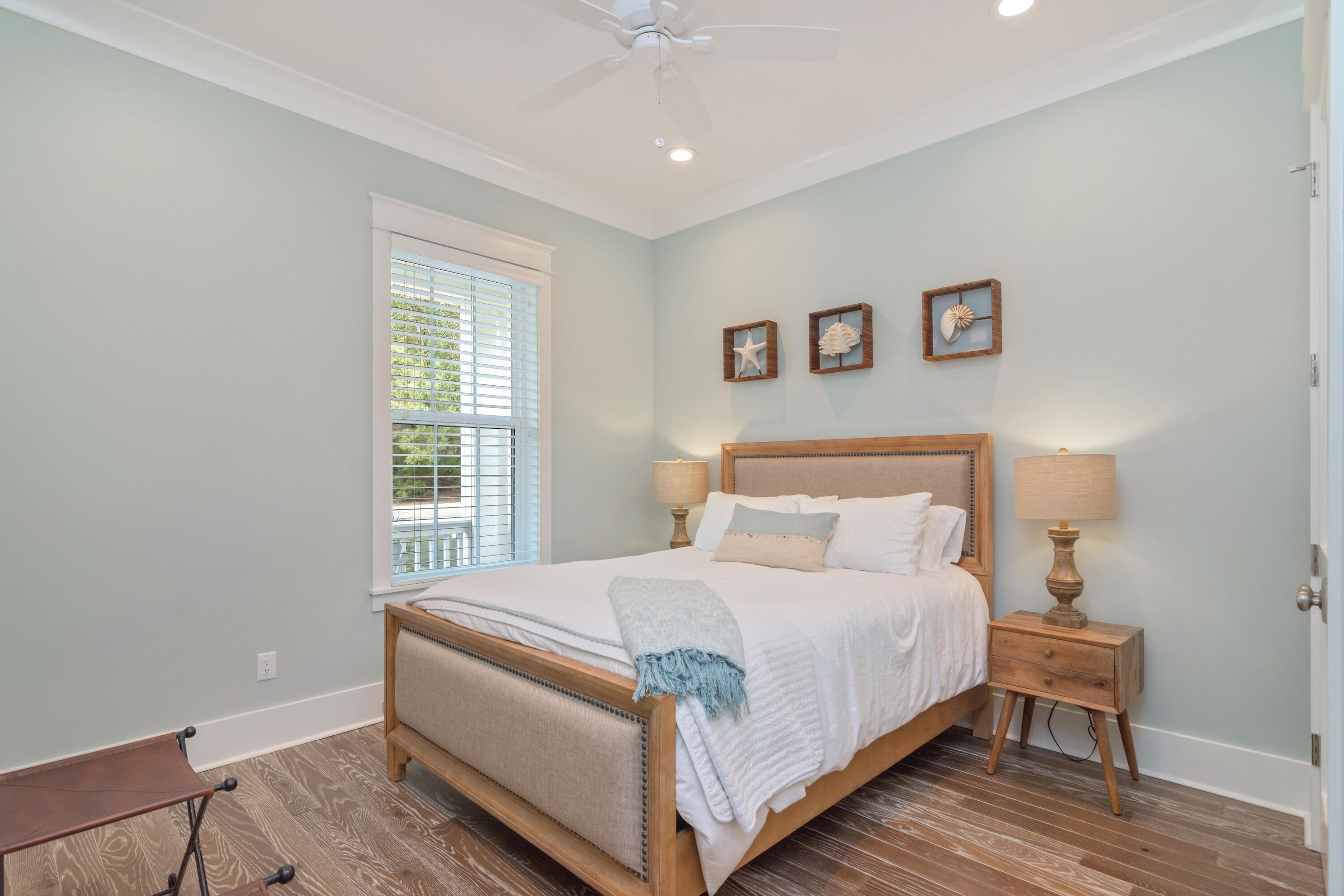 WHITES GULFVIEW ESTATES 2ND ADDN - Residential