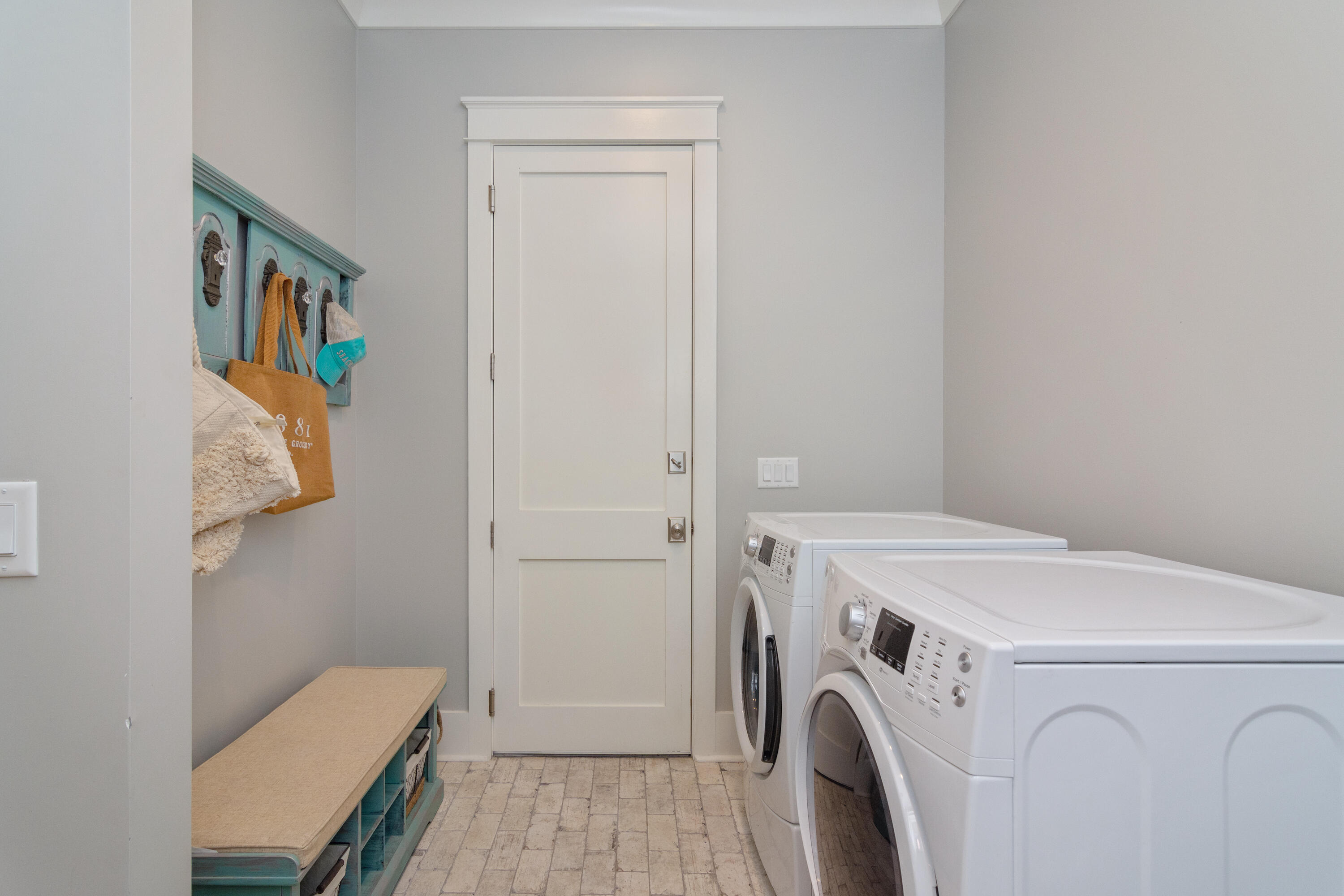 WHITES GULFVIEW ESTATES 2ND ADDN - Residential