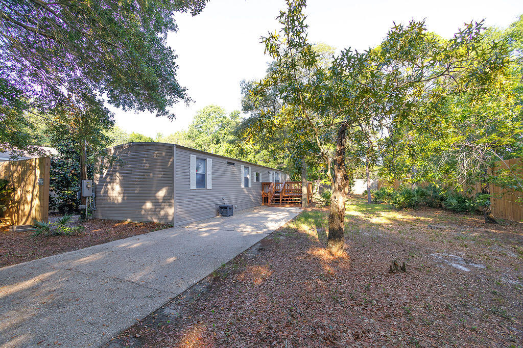 CHEROKEE ACRES - Residential