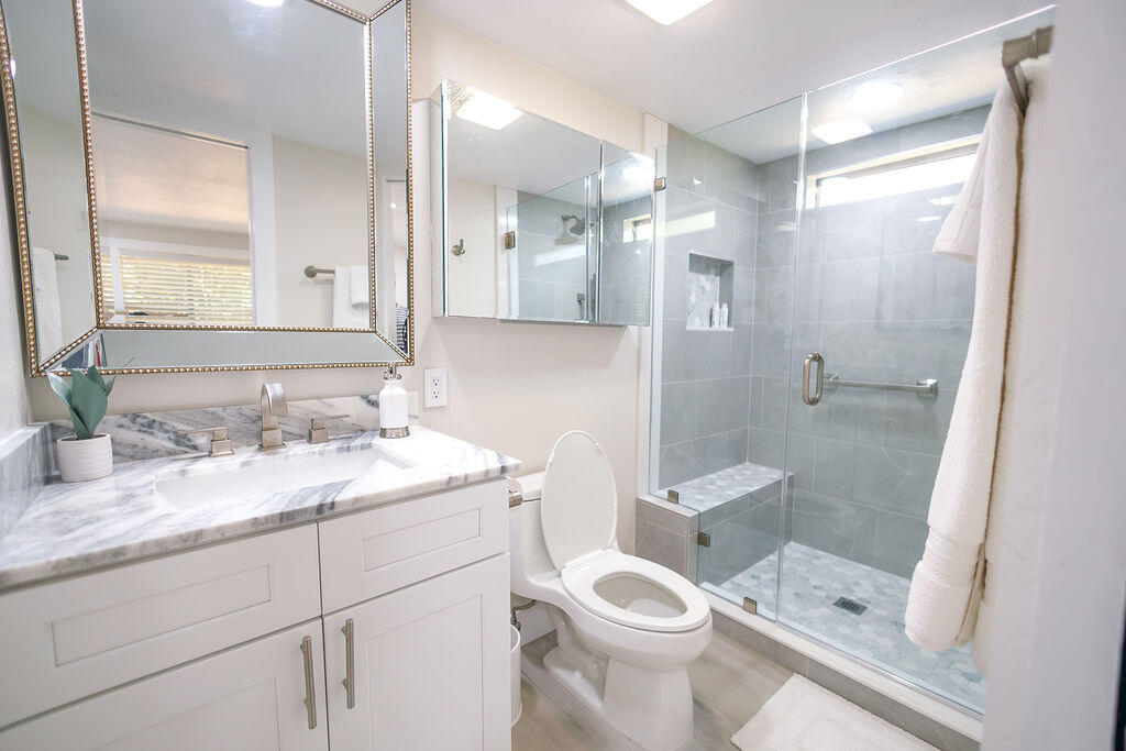 CHEROKEE ACRES - Residential