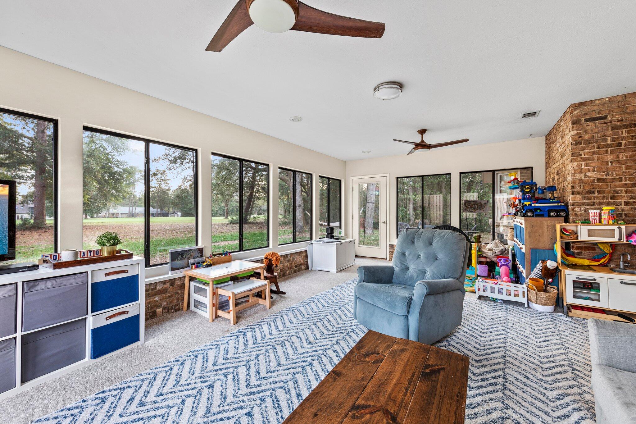 ROCKY BAYOU ESTATES 01 - Residential Lease