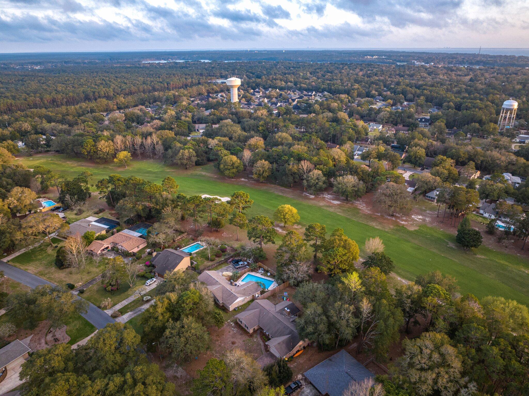 ROCKY BAYOU ESTATES 01 - Residential Lease