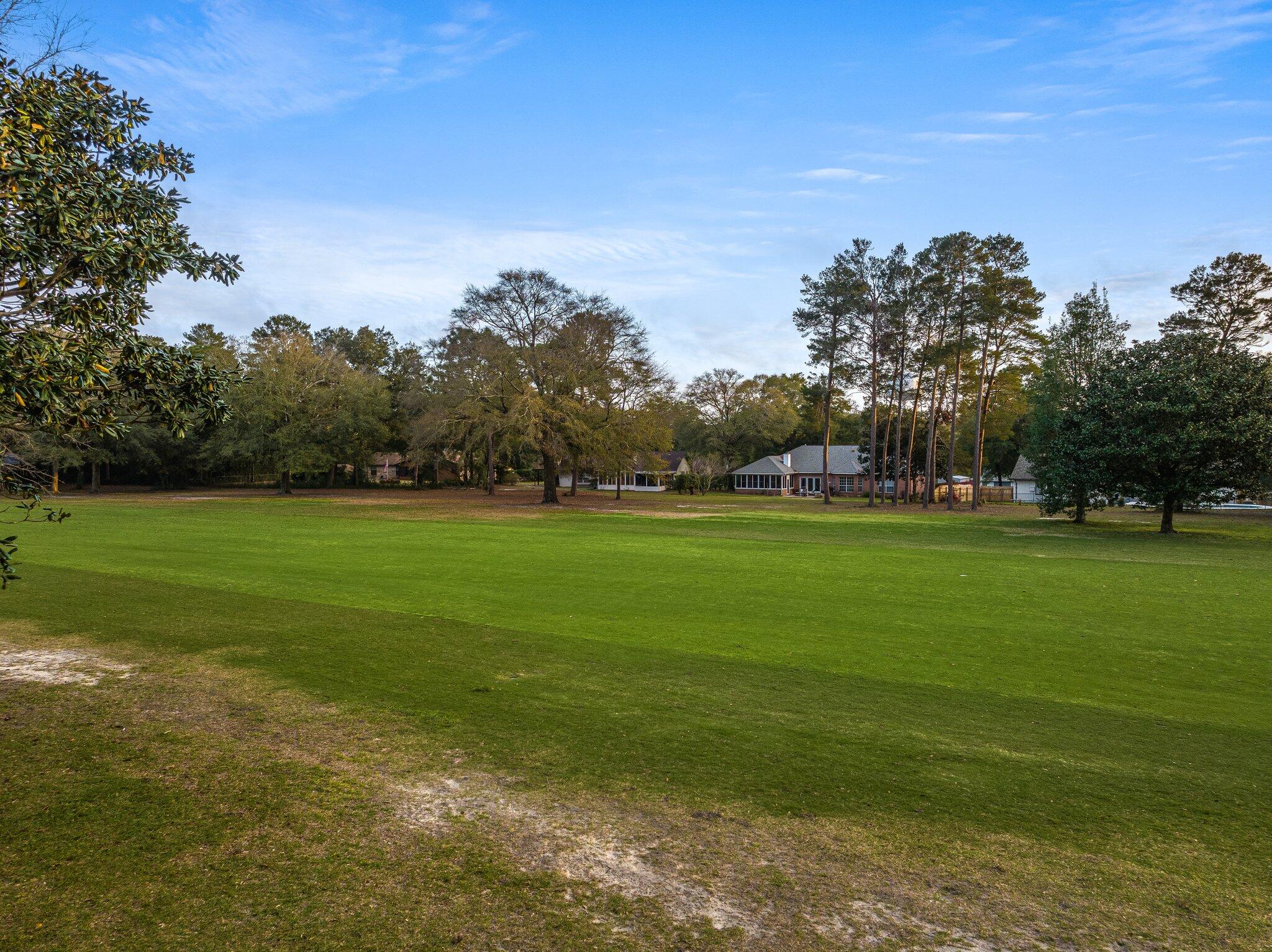 ROCKY BAYOU ESTATES 01 - Residential Lease