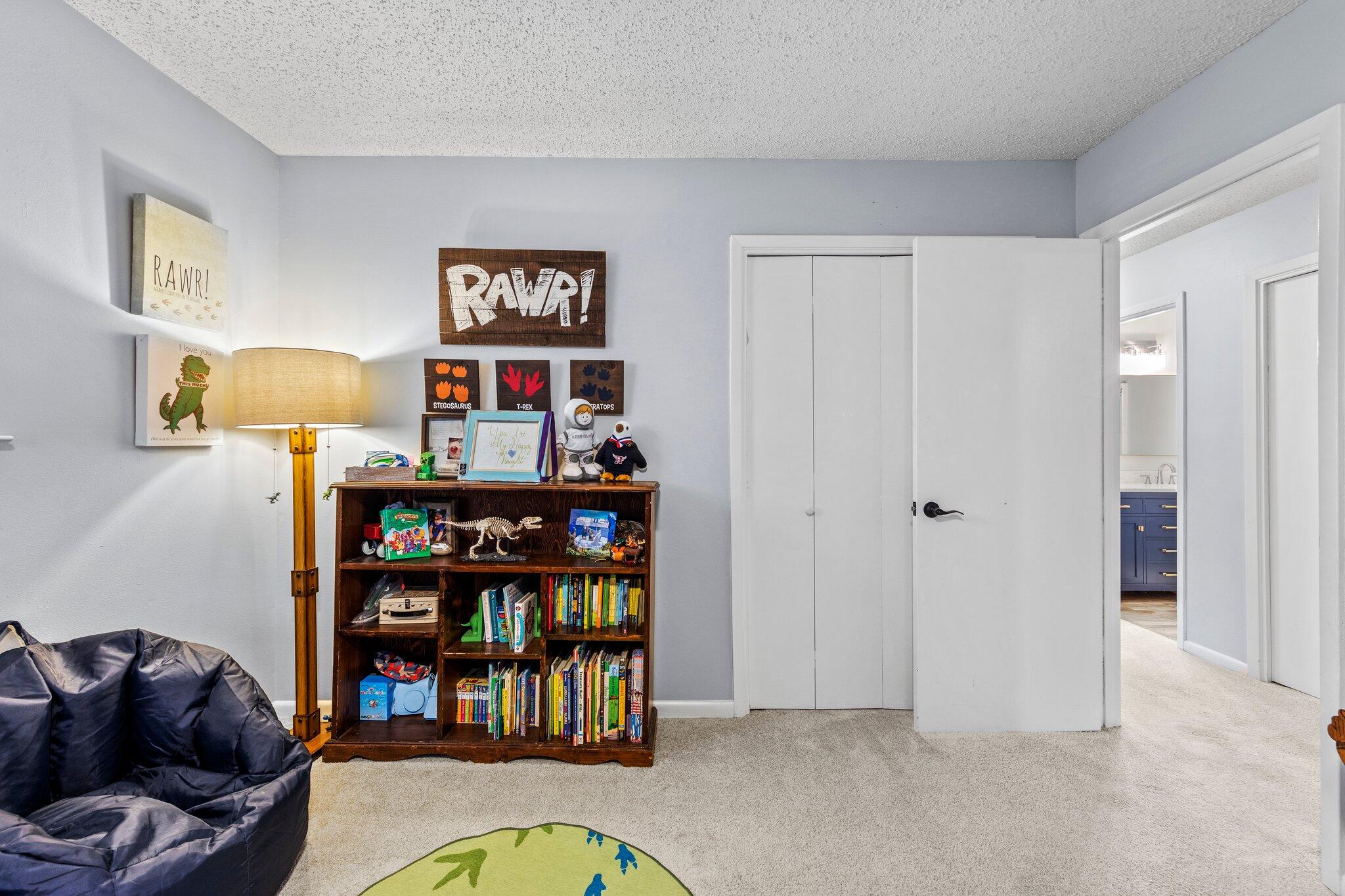 ROCKY BAYOU ESTATES 01 - Residential Lease