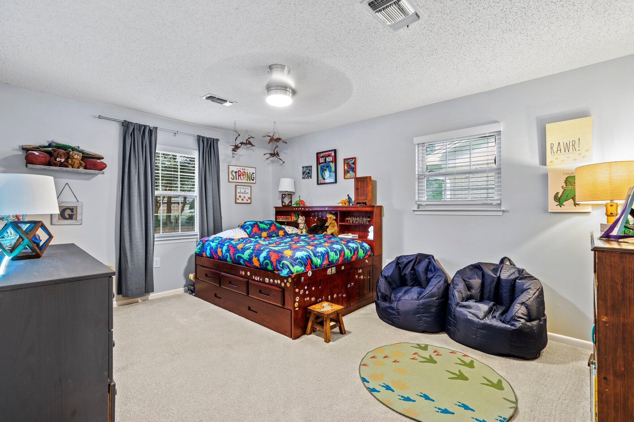 ROCKY BAYOU ESTATES 01 - Residential Lease