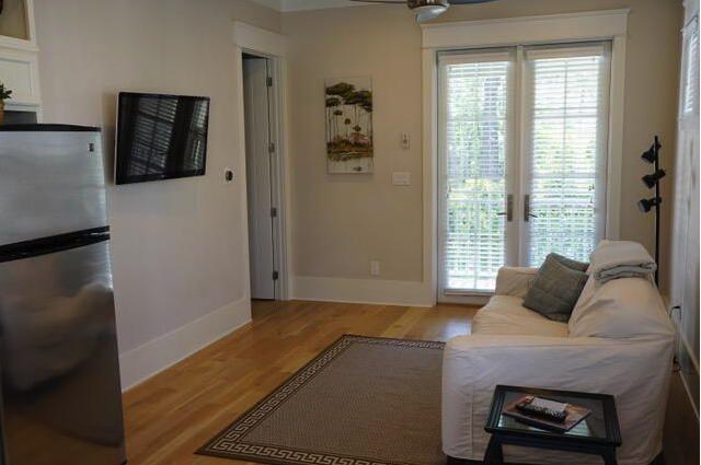 WATERCOLOR - Residential Lease