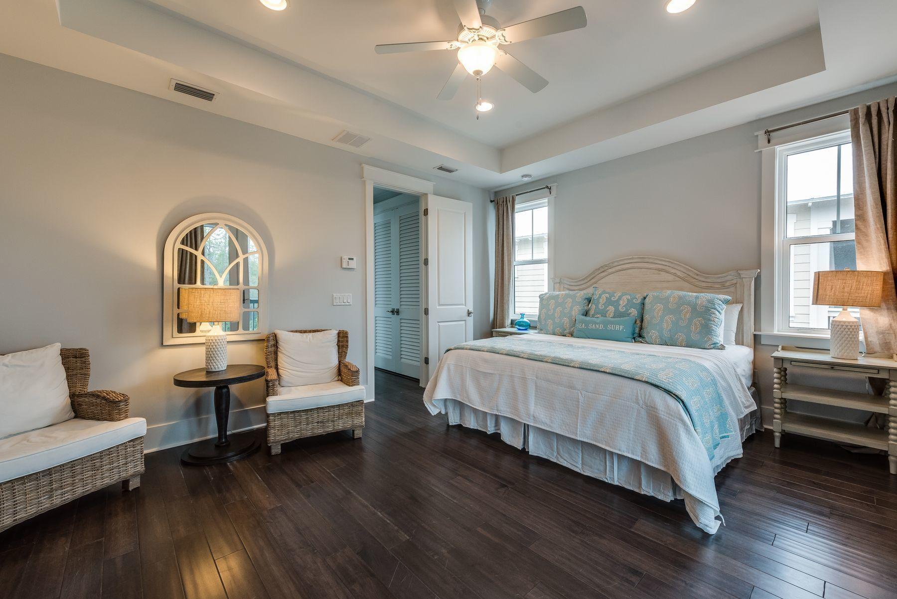 NATUREWALK AT SEAGROVE - Residential