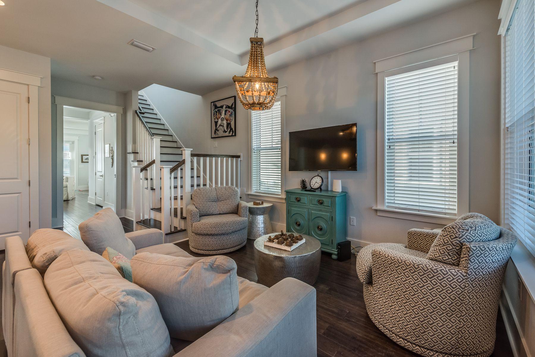 NATUREWALK AT SEAGROVE - Residential