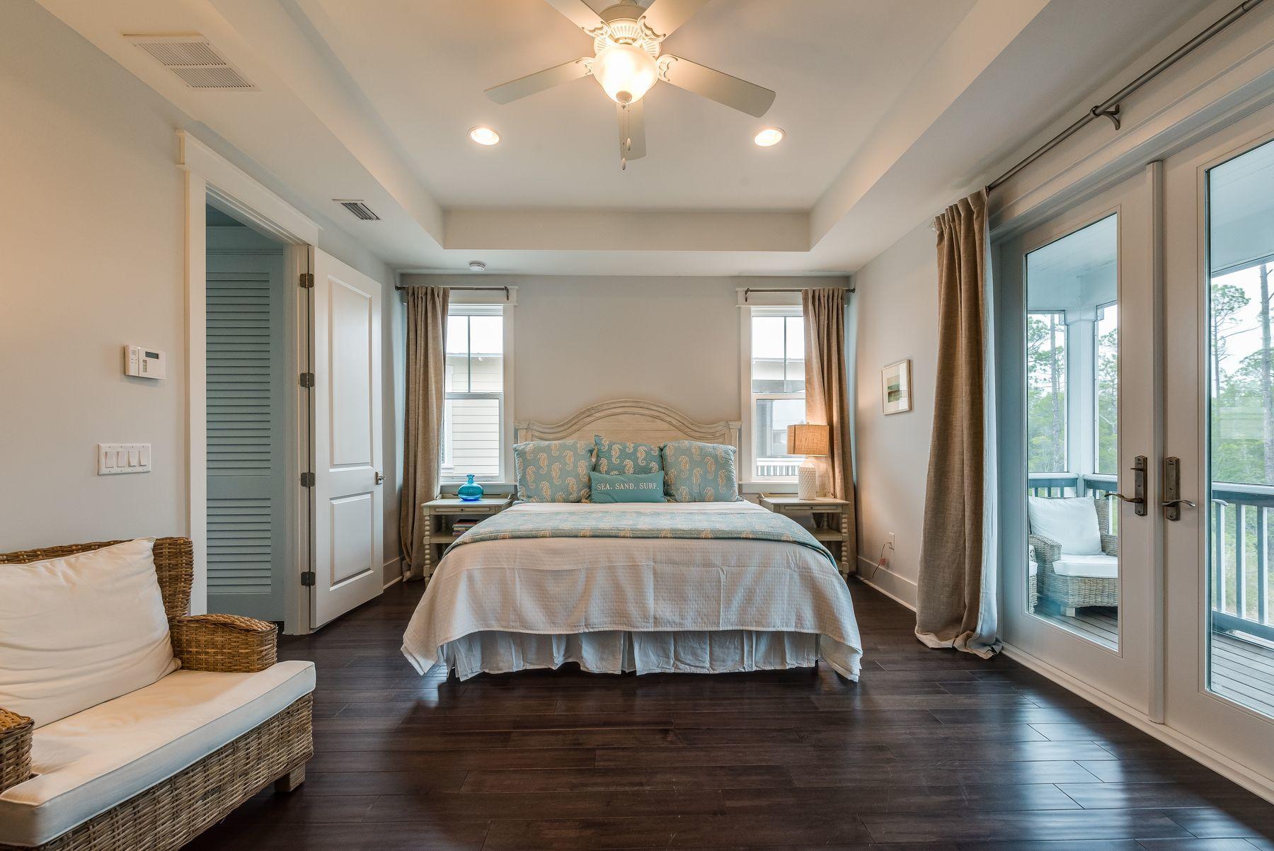 NATUREWALK AT SEAGROVE - Residential