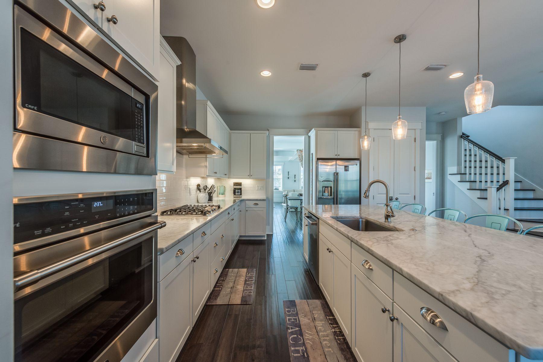 NATUREWALK AT SEAGROVE - Residential