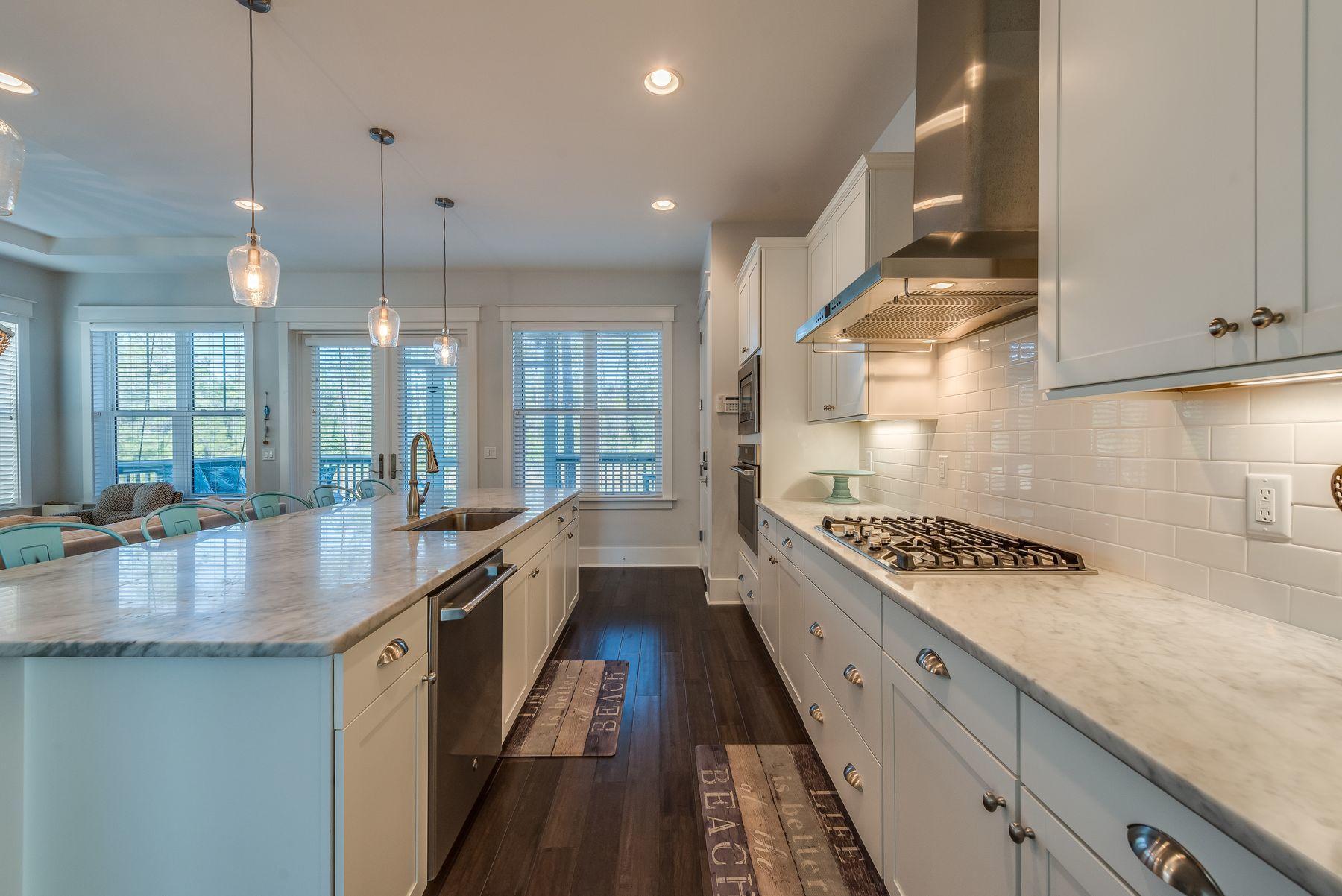 NATUREWALK AT SEAGROVE - Residential