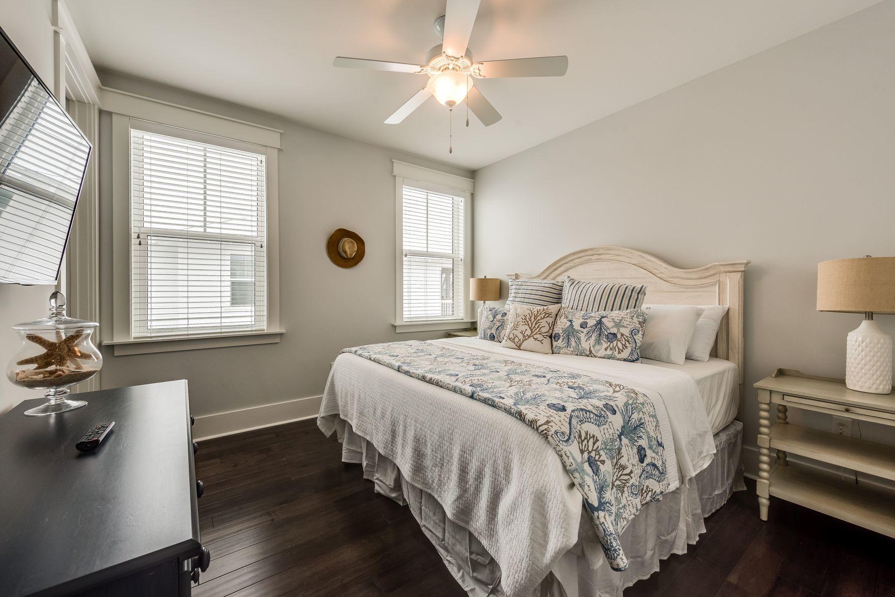 NATUREWALK AT SEAGROVE - Residential