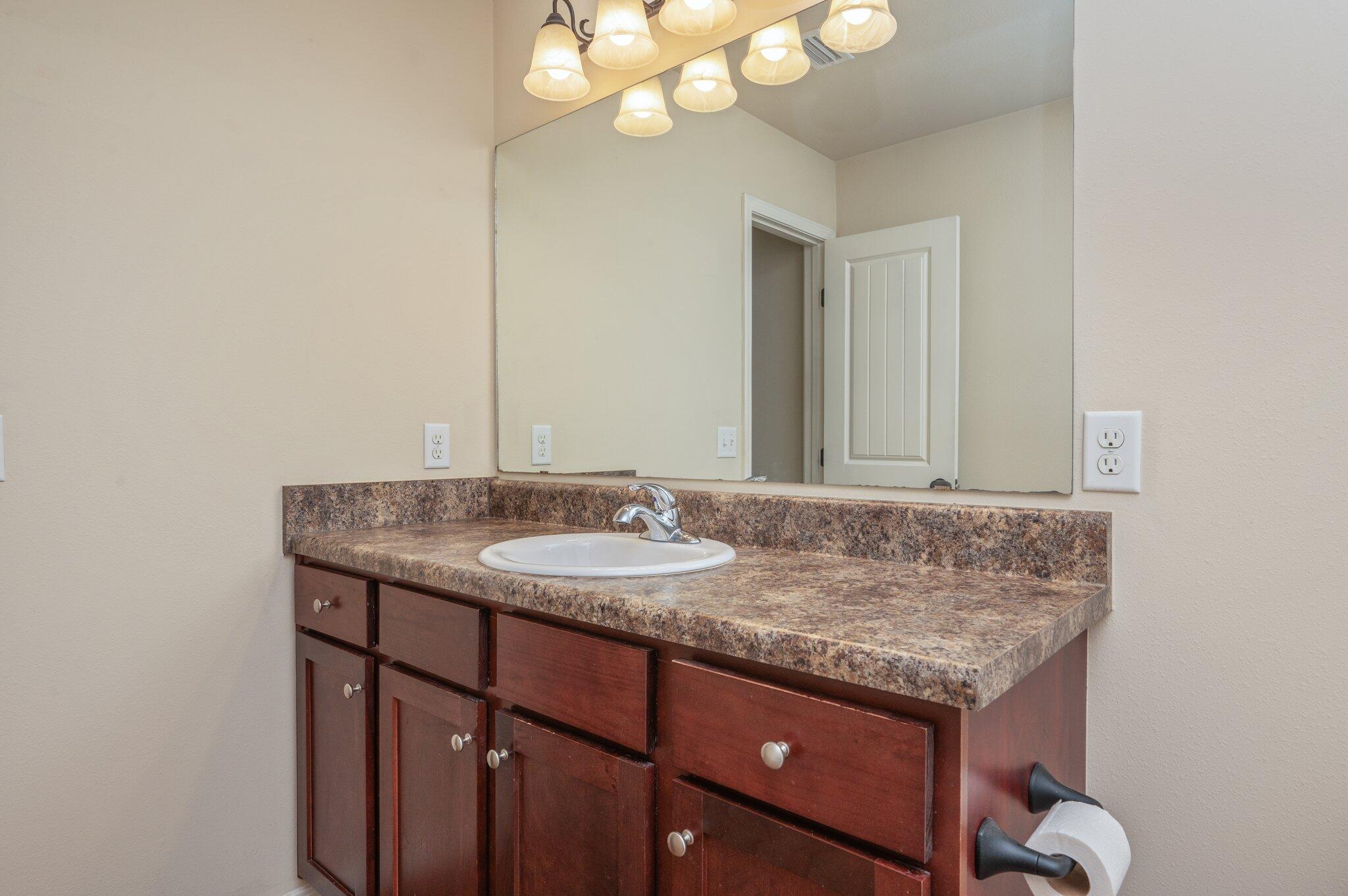 HUNTERS RIDGE PH 1 - Residential Lease