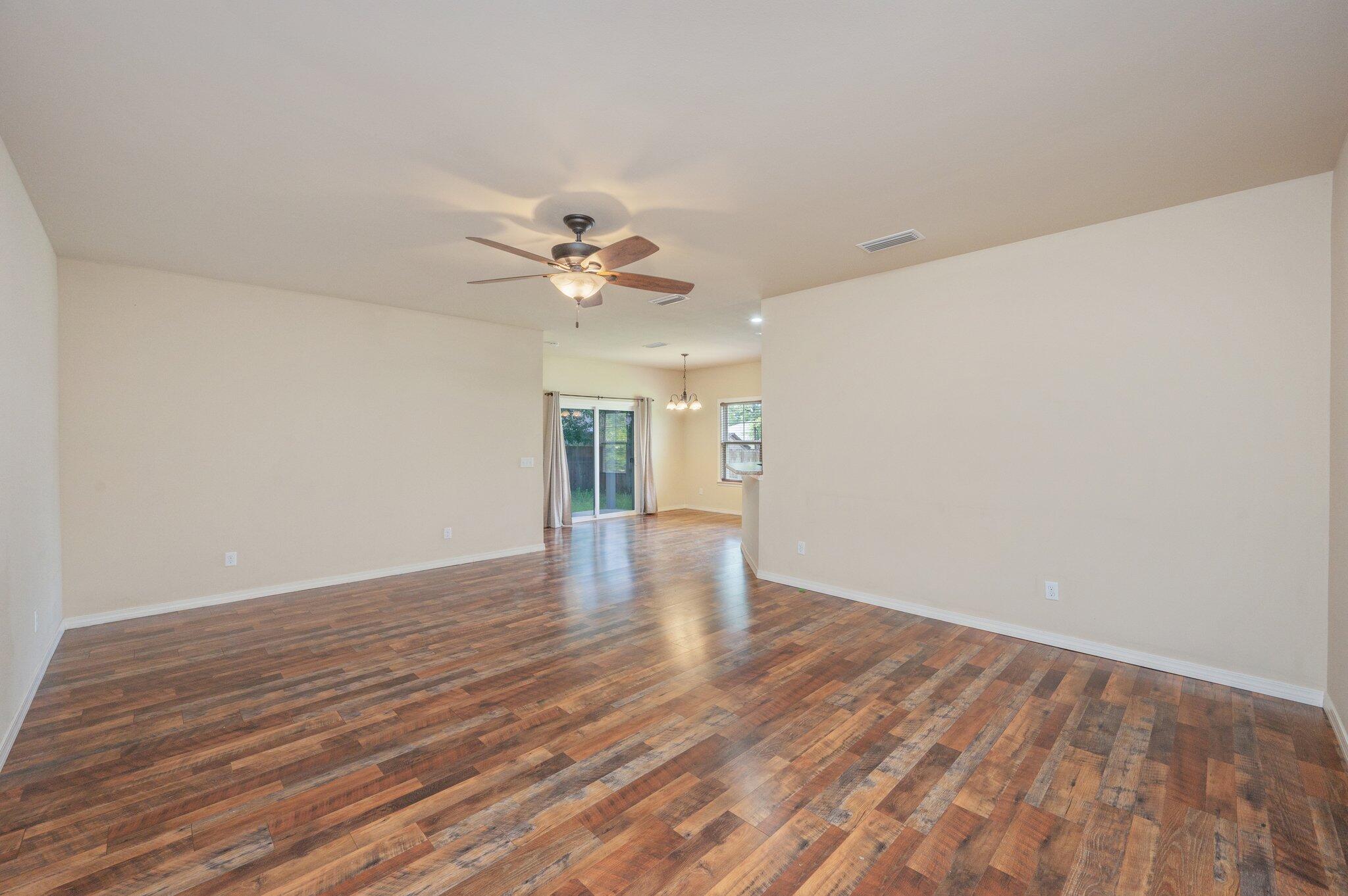 HUNTERS RIDGE PH 1 - Residential Lease