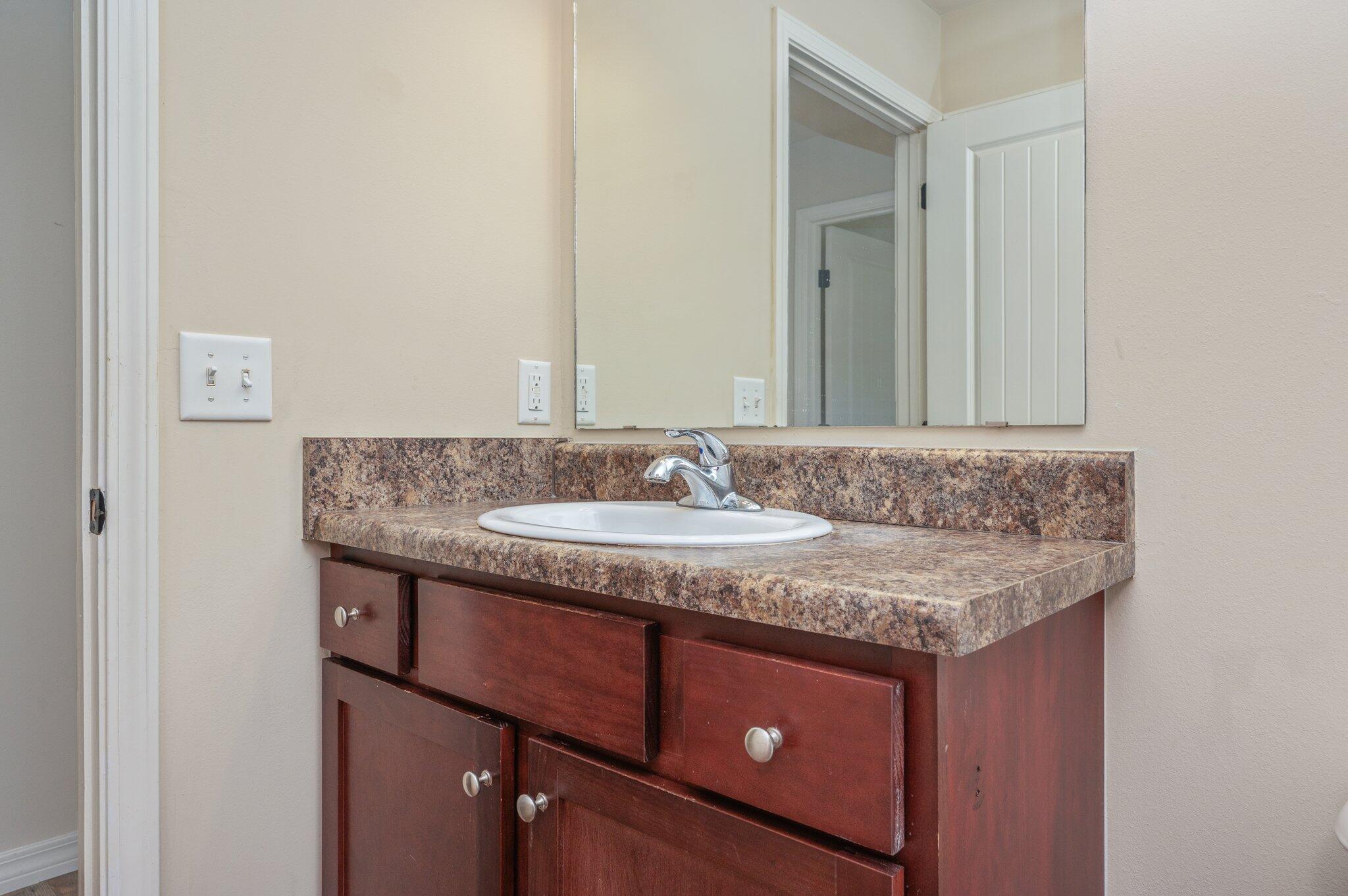 HUNTERS RIDGE PH 1 - Residential Lease