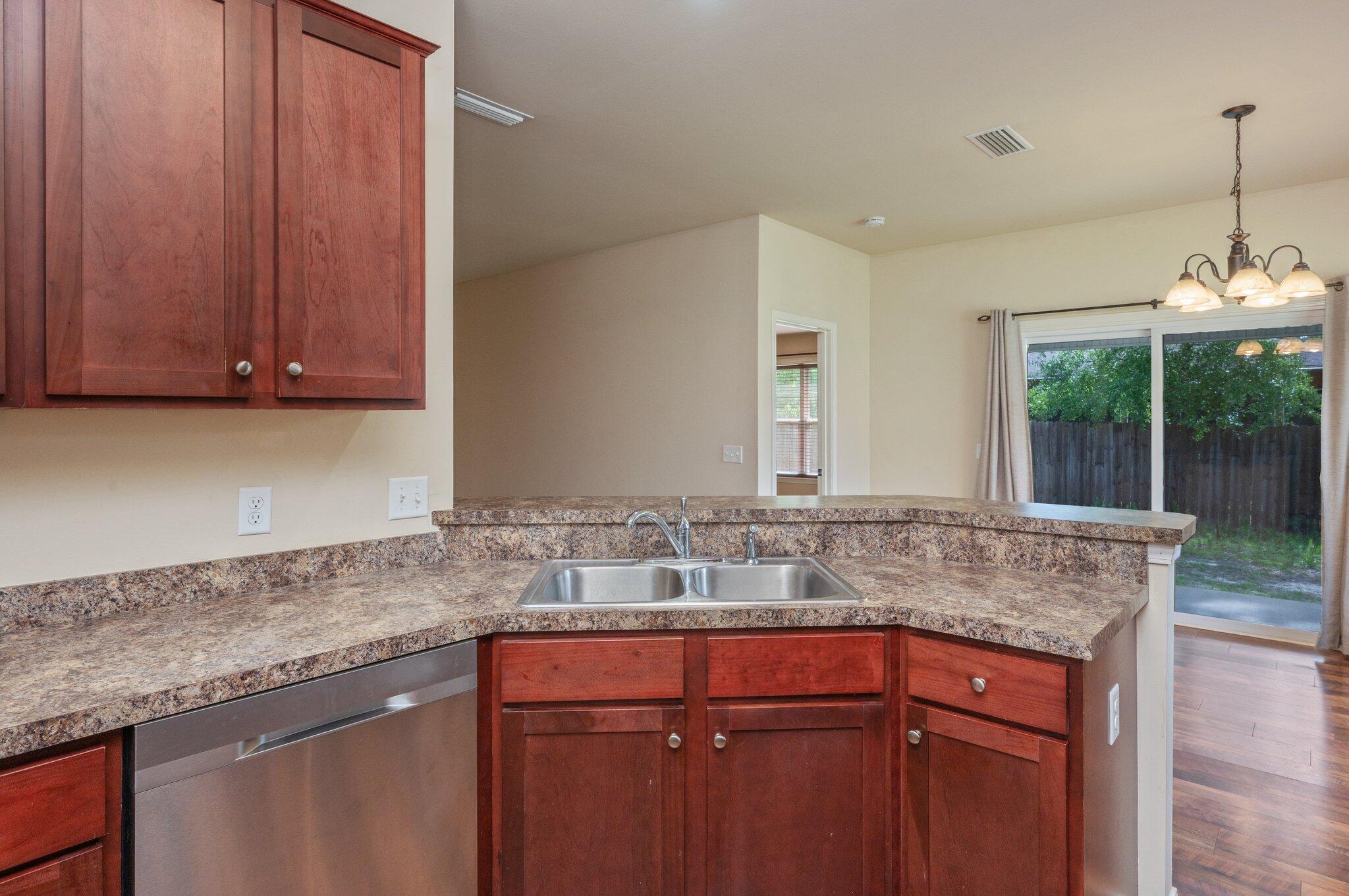 HUNTERS RIDGE PH 1 - Residential Lease