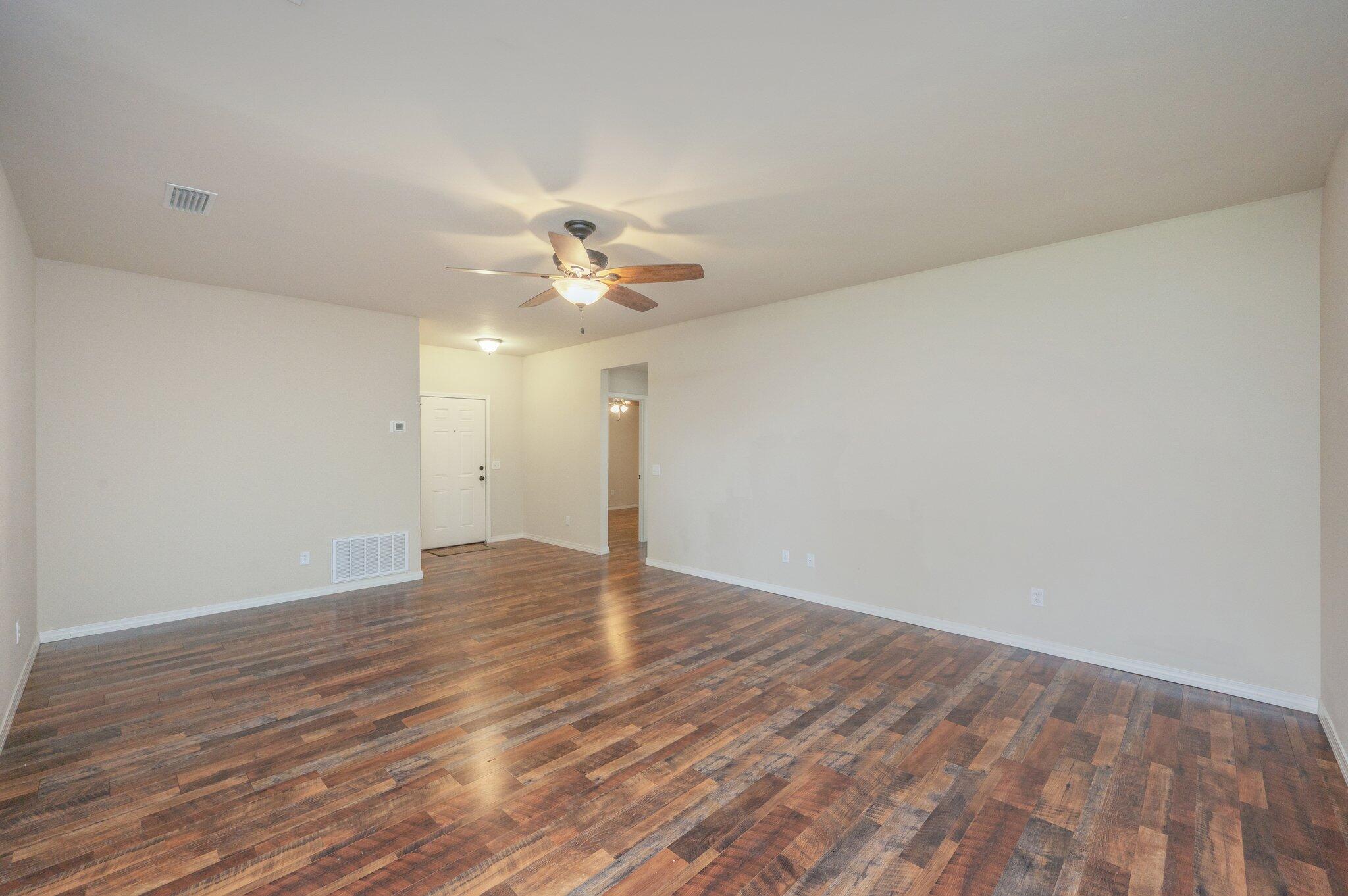 HUNTERS RIDGE PH 1 - Residential Lease