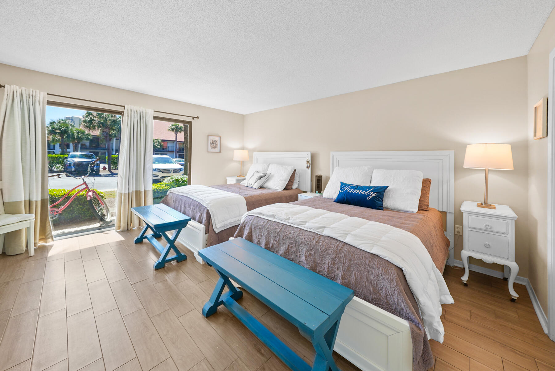 EDGEWATER GOLF VILLAS CONDO - Residential