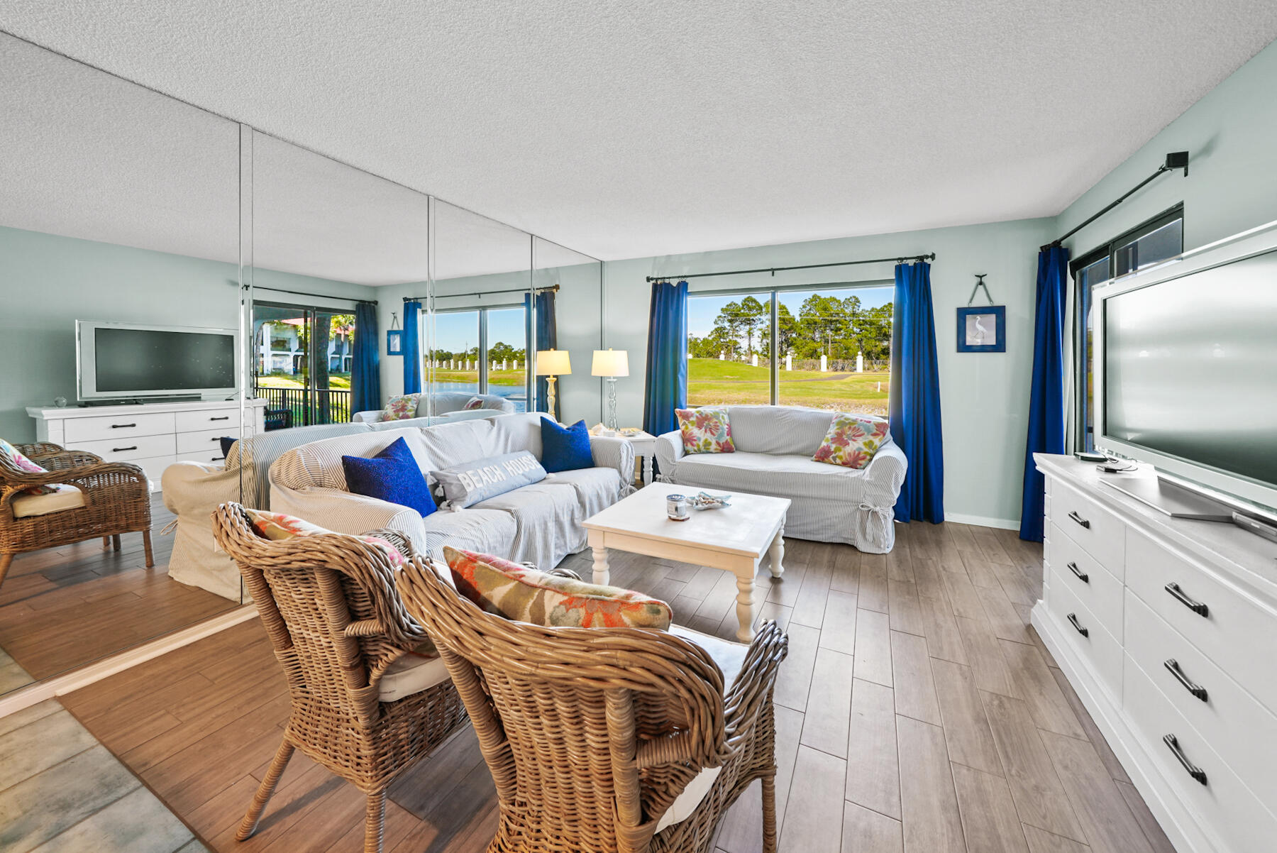 EDGEWATER GOLF VILLAS CONDO - Residential