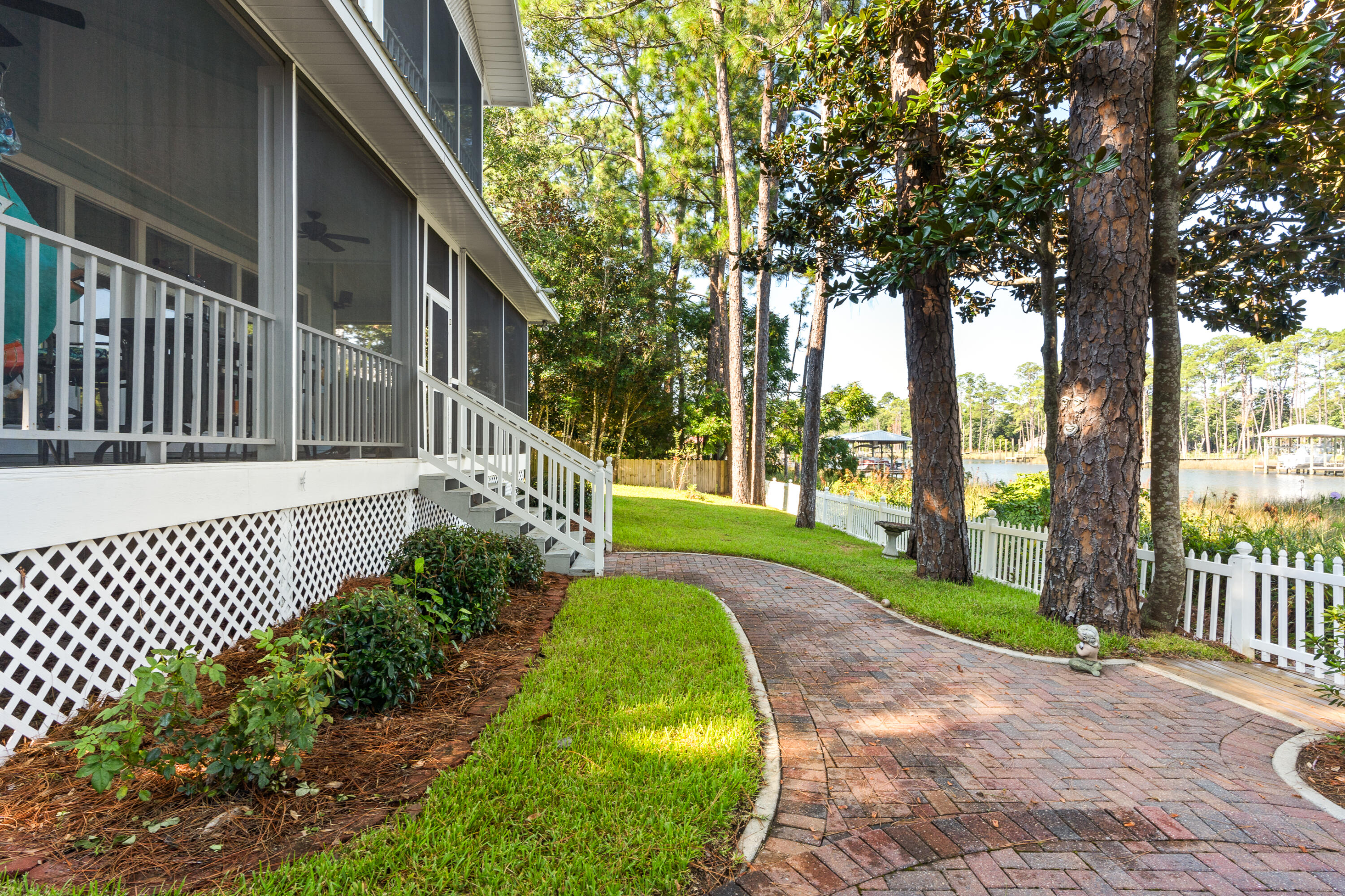 MIKERRI ACRES UNREC - Residential
