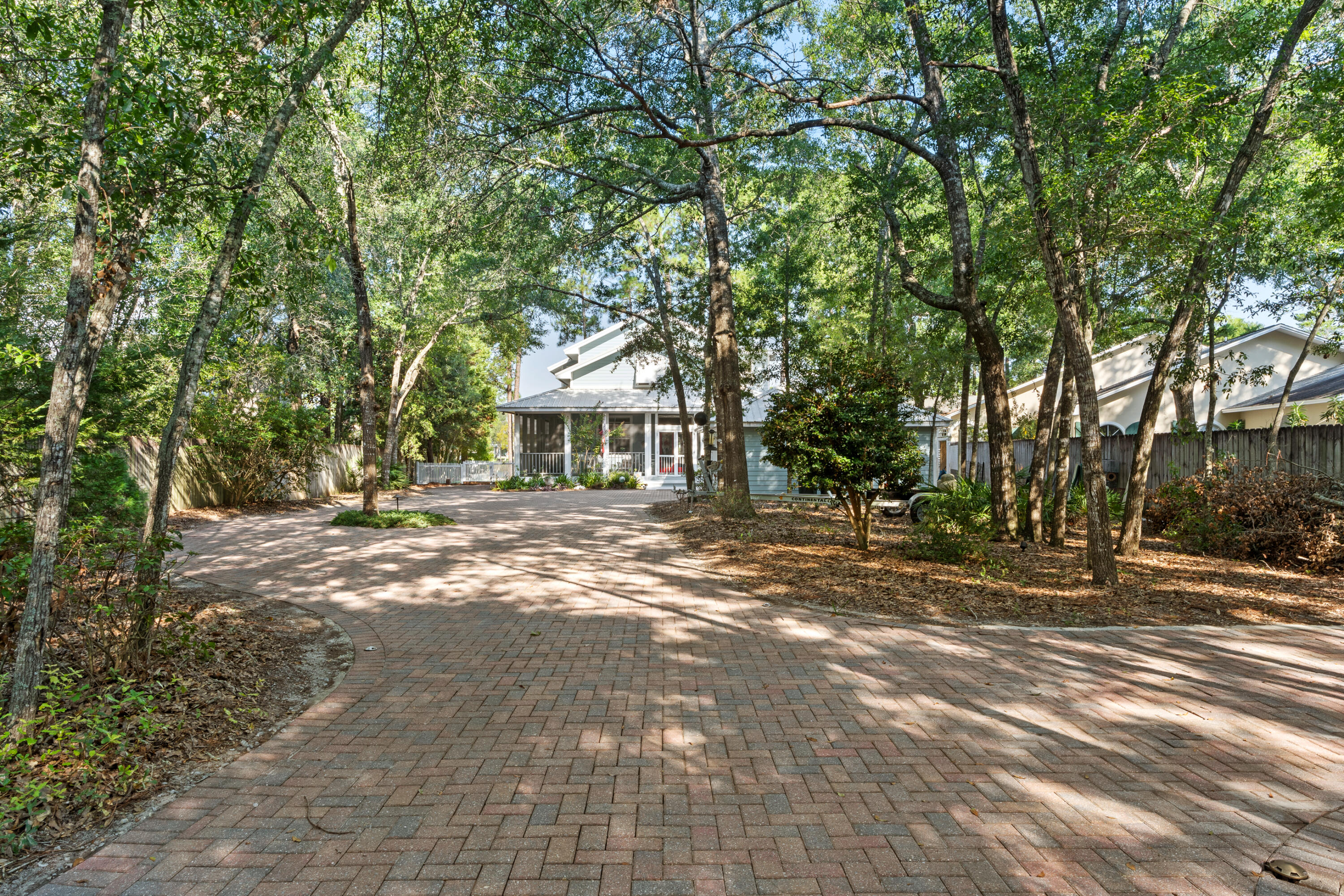 MIKERRI ACRES UNREC - Residential